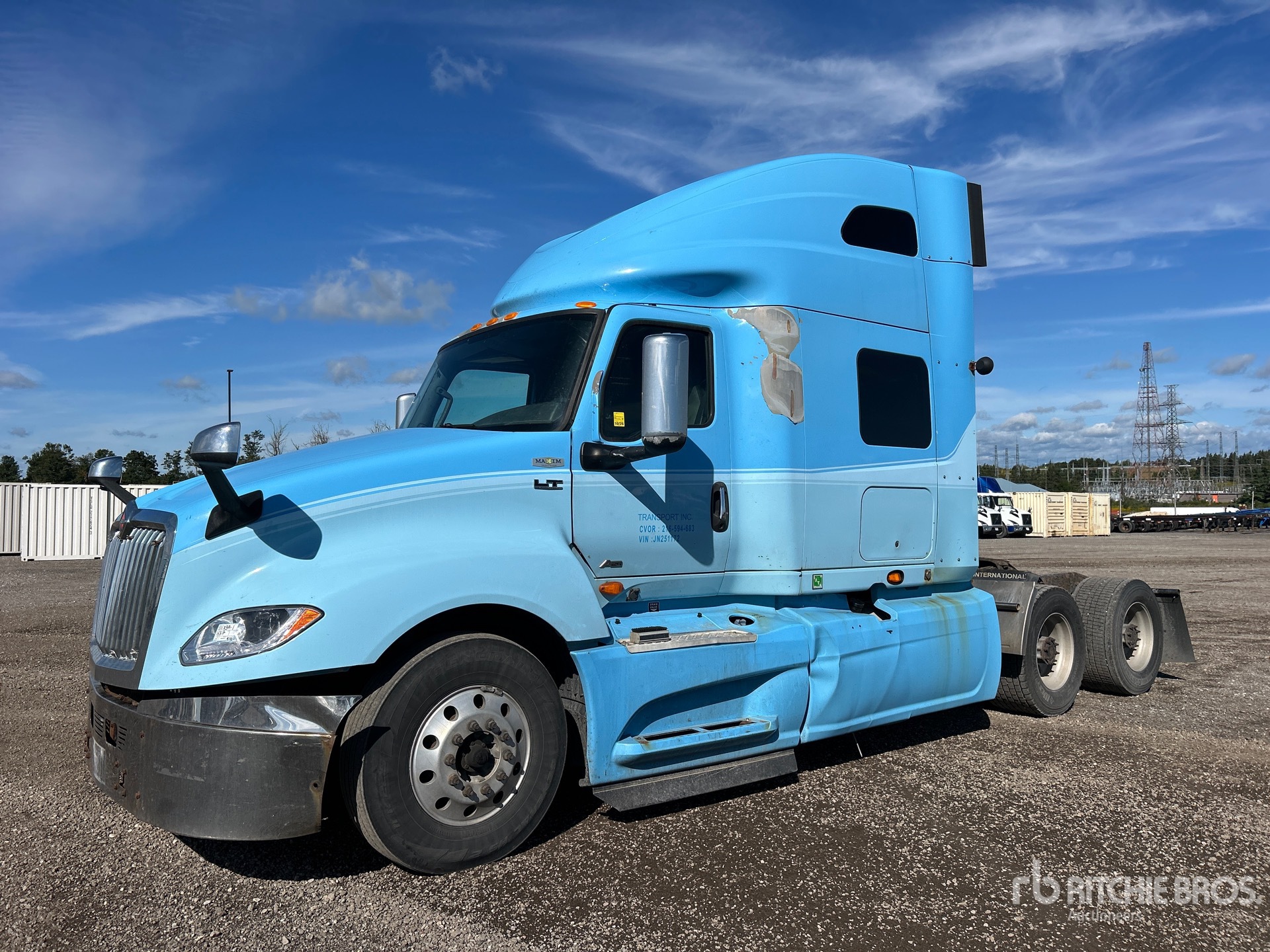 2018 International LT625