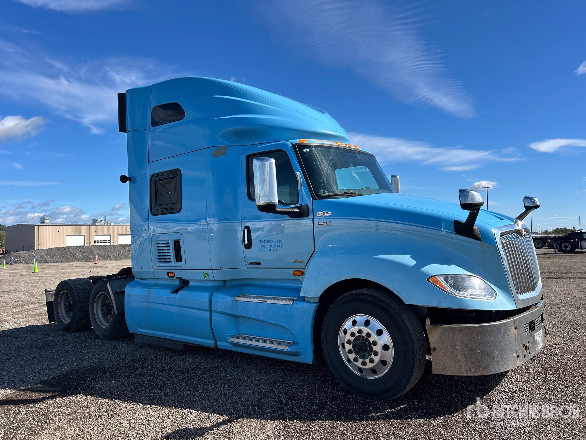 2018 International LT625