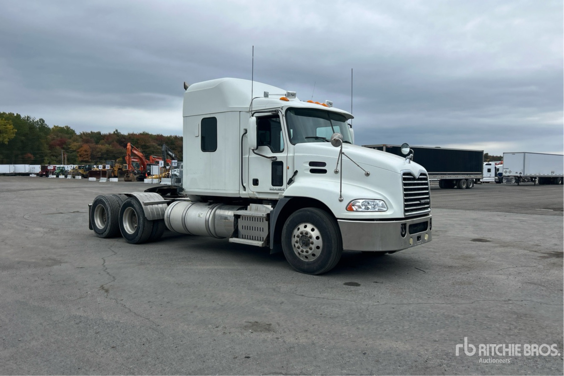 2011 Mack CXU613