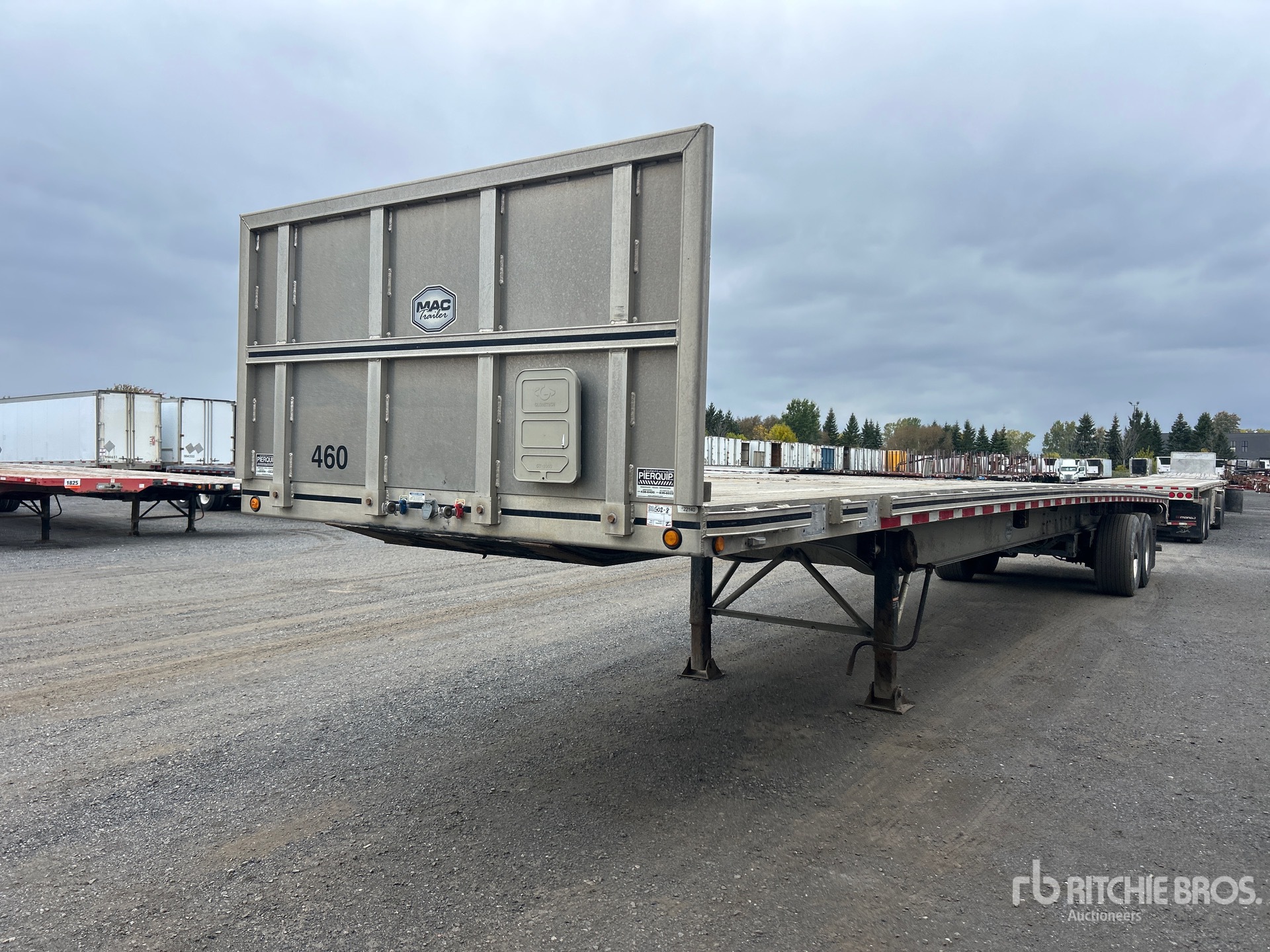 2012 Mac 48 ft T/A
