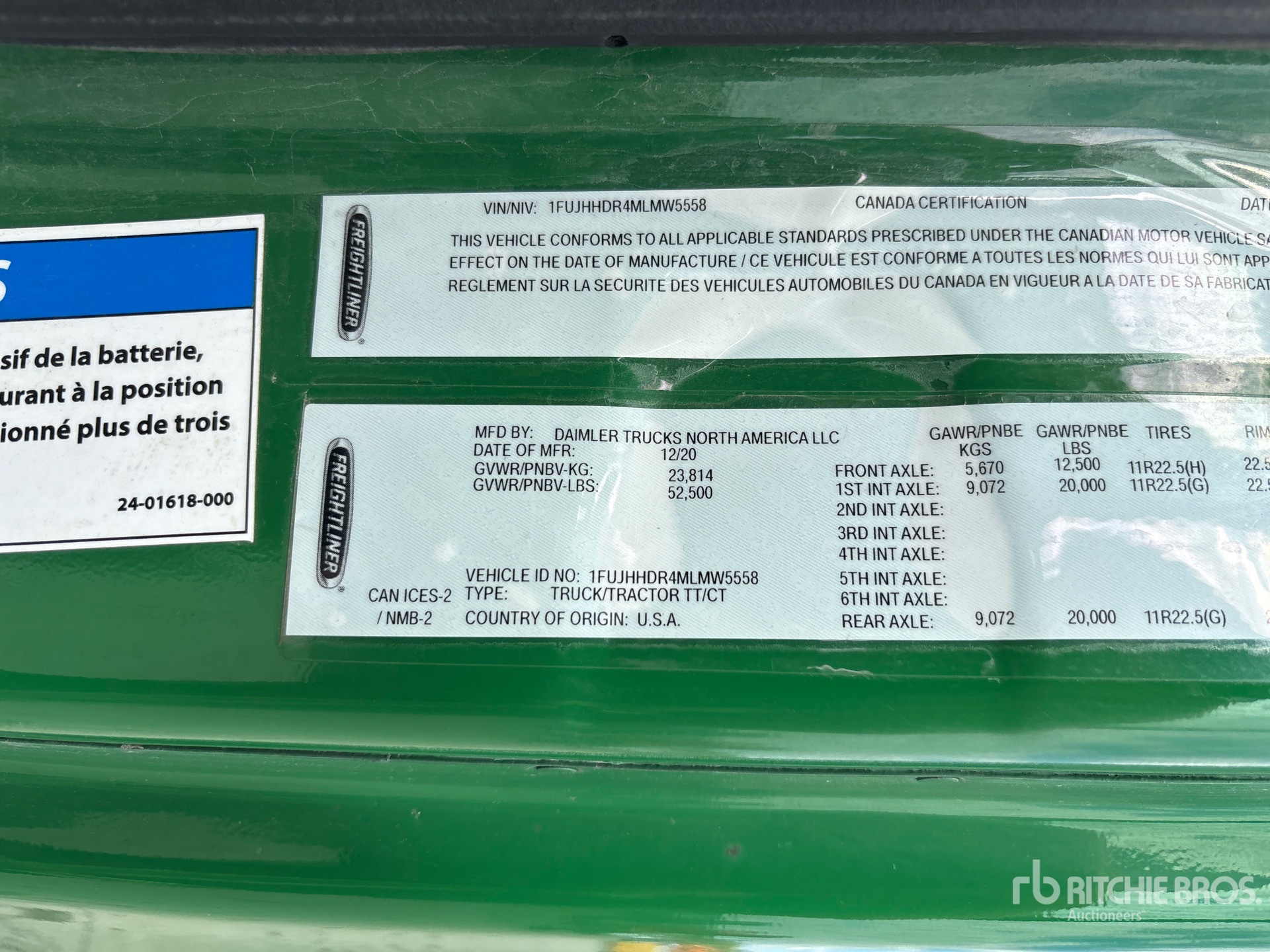 2021 Freightliner CASCADIA 126