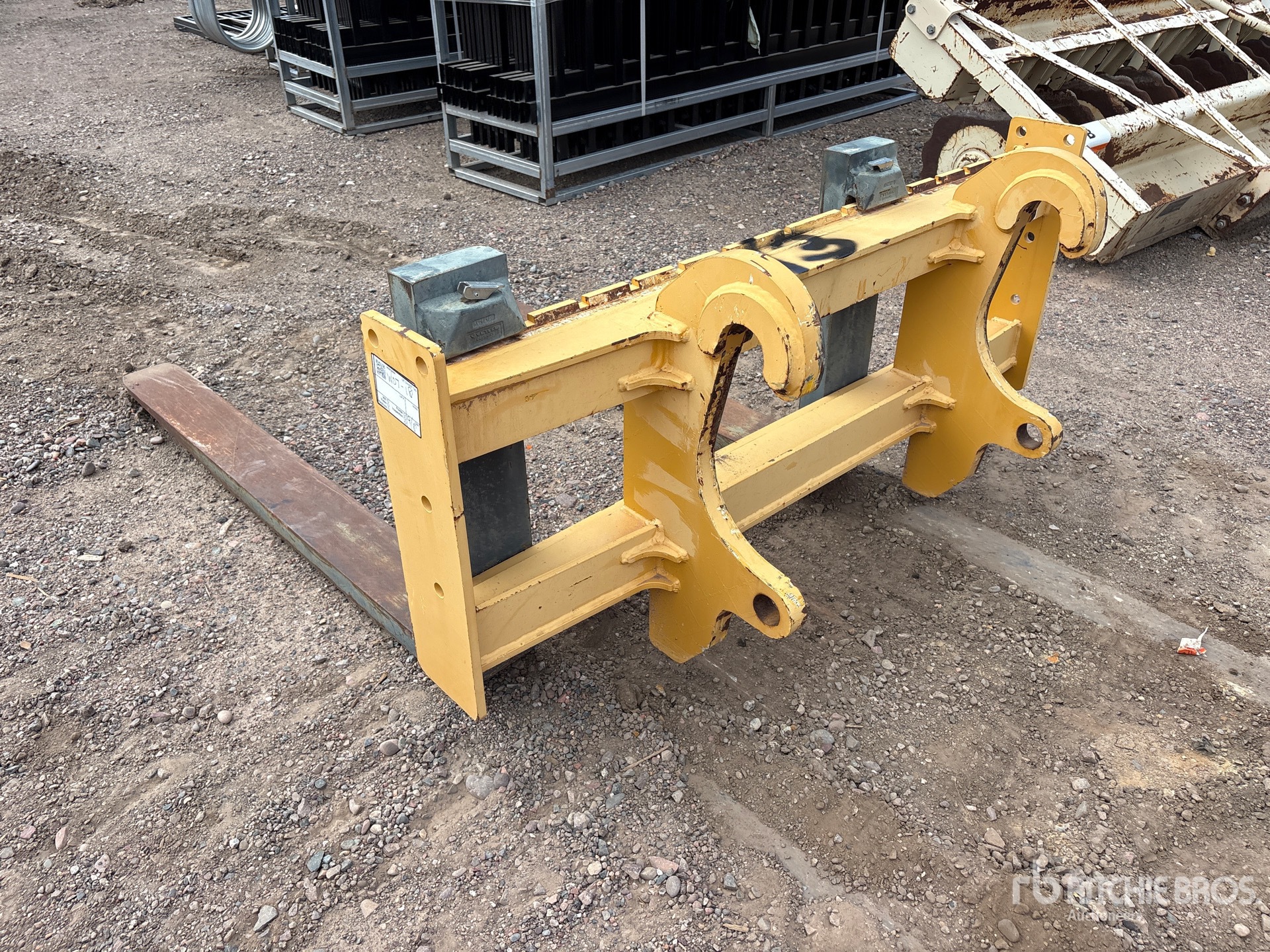 John Deere 60 in - Fits John Deere 524K-II ...