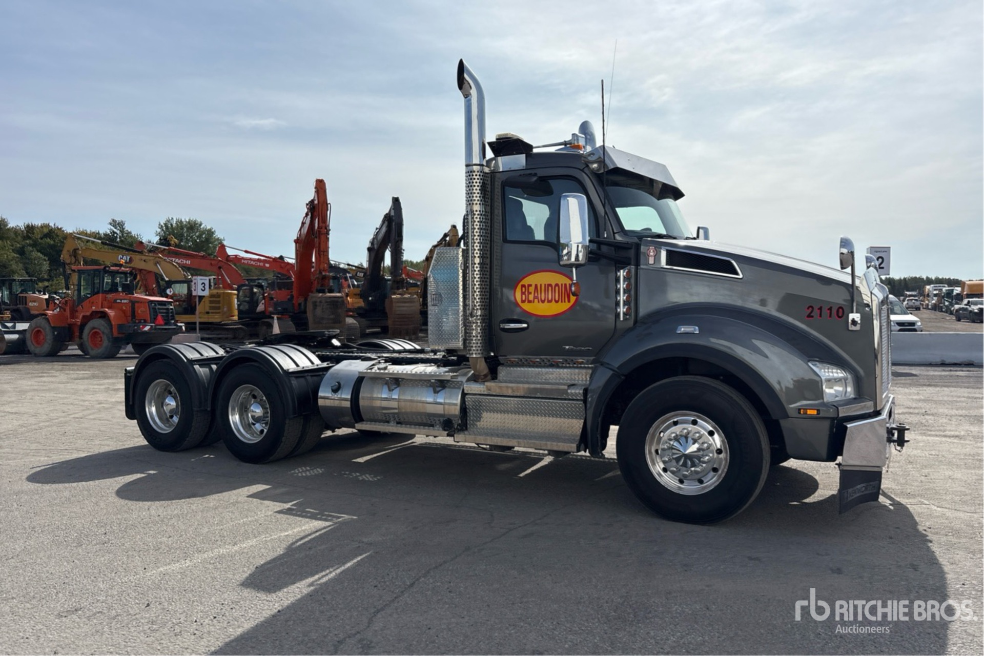 2021 Kenworth T880