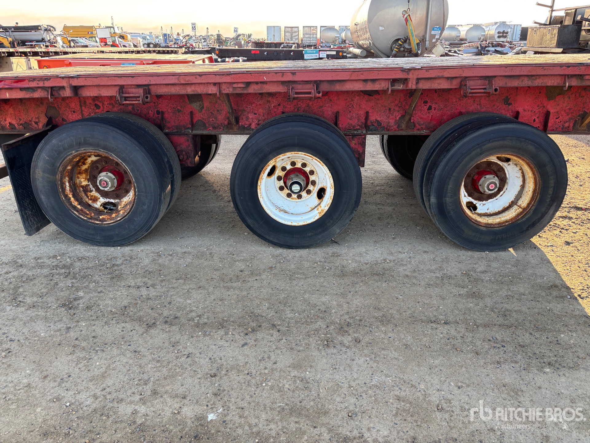 2006 Load King  53 FT TRI/A
