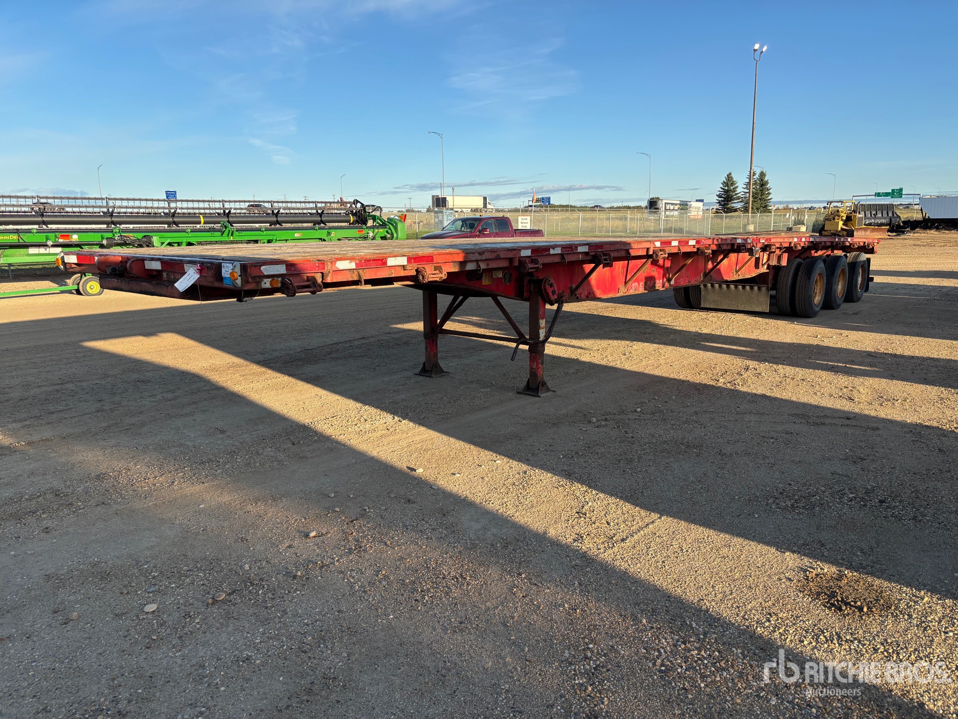 Photo of 2006 Load King  53 ft Tri/A