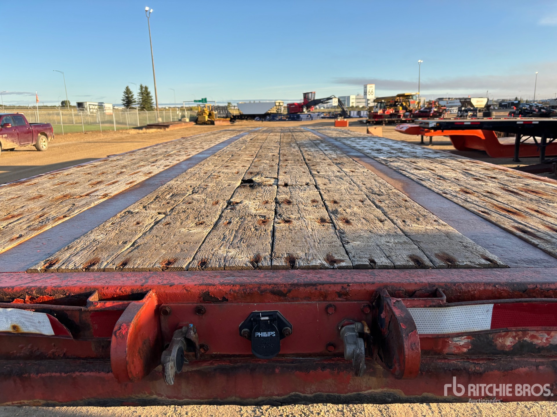 2006 Load King  53 FT TRI/A
