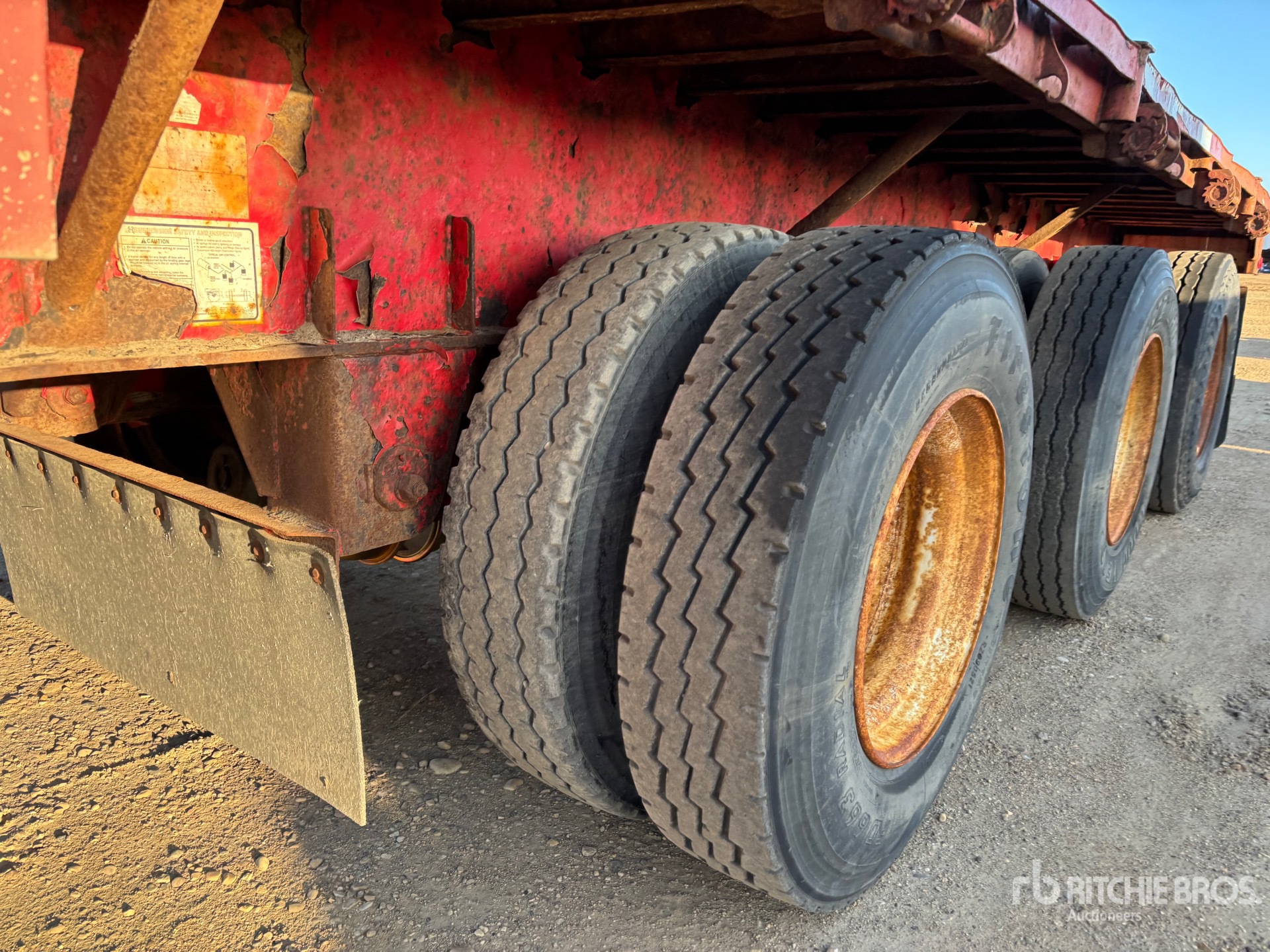 2006 Load King  53 FT TRI/A