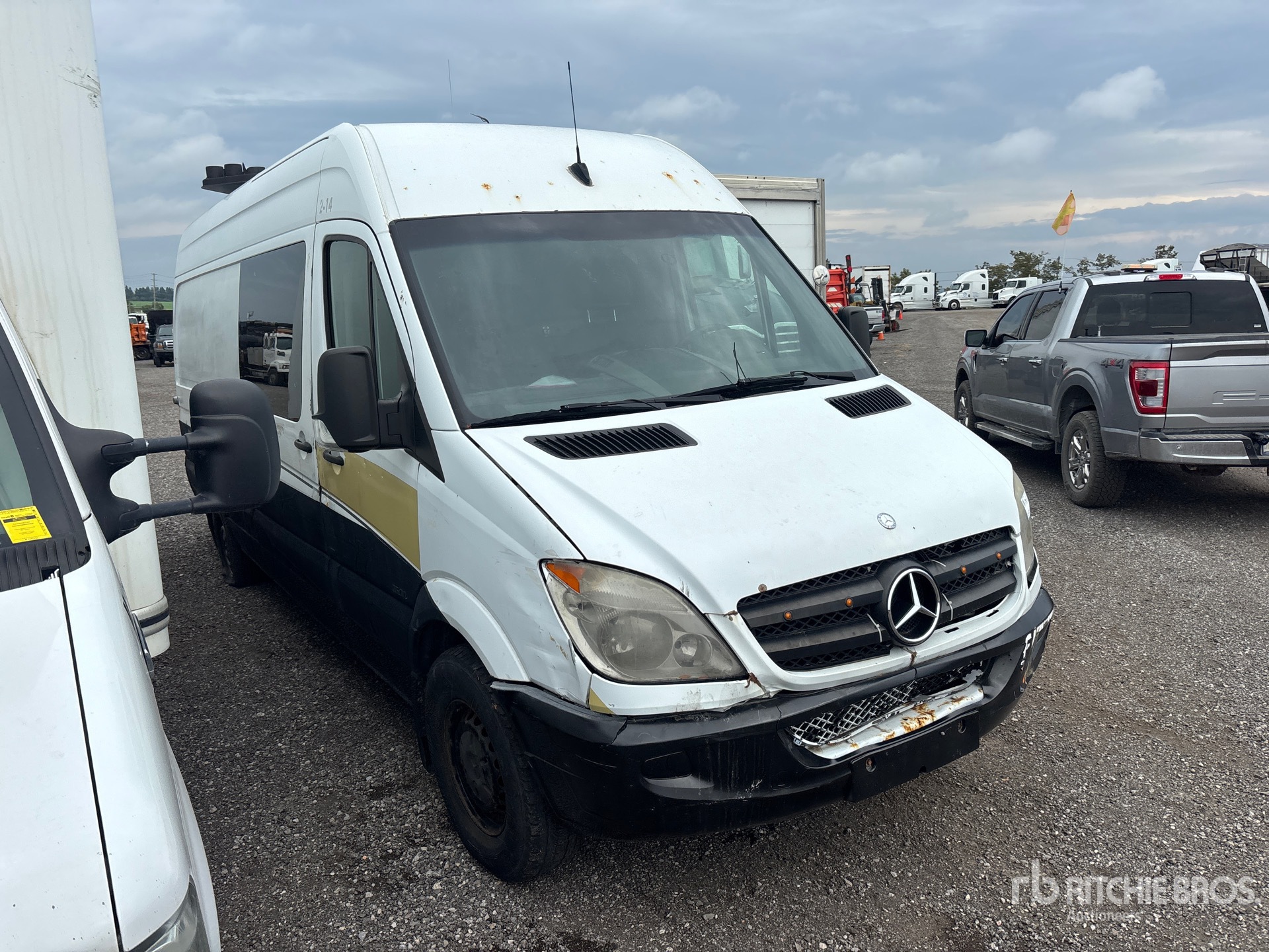 2011 Mercedes-Benz SPRINTER 2500