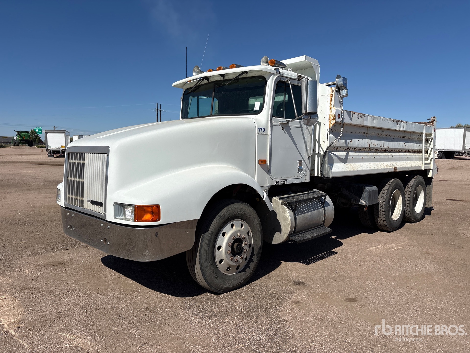 Photo of 1991 International 9400