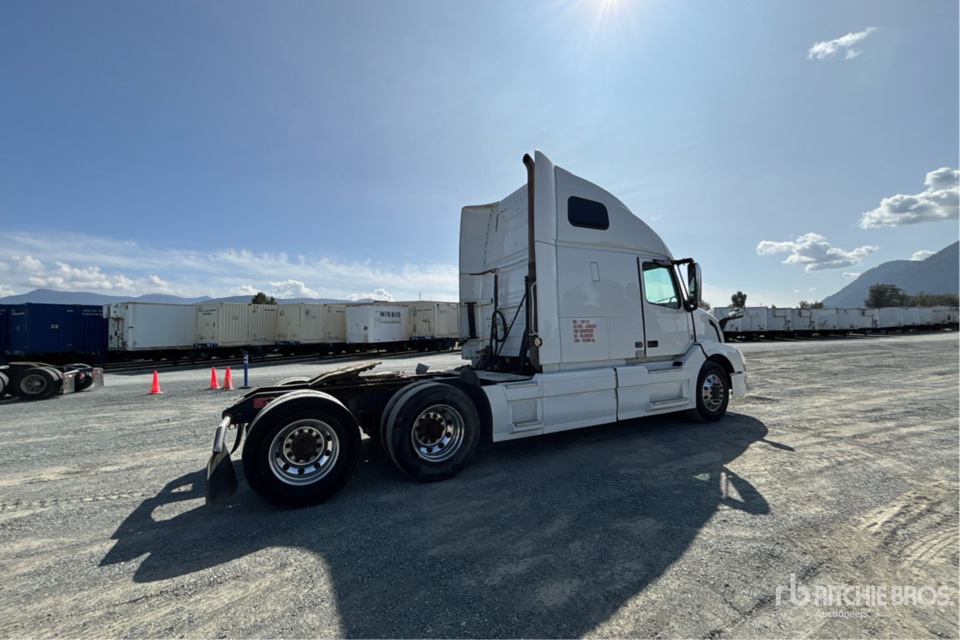 2016 Volvo VNL