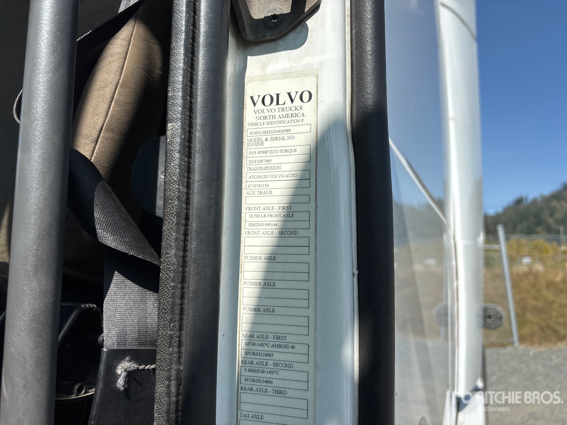 2016 Volvo VNL