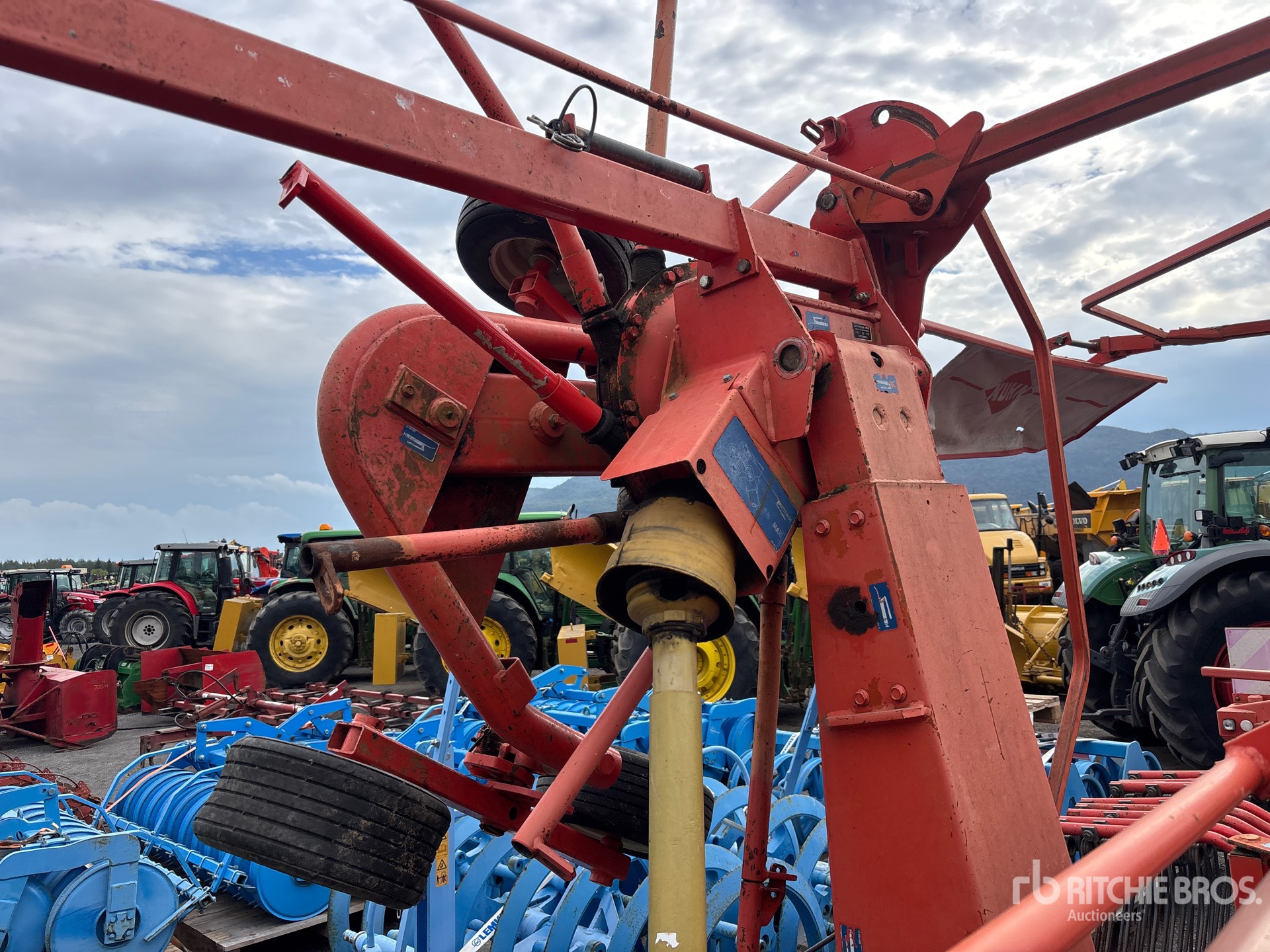 Kuhn GA7302DL