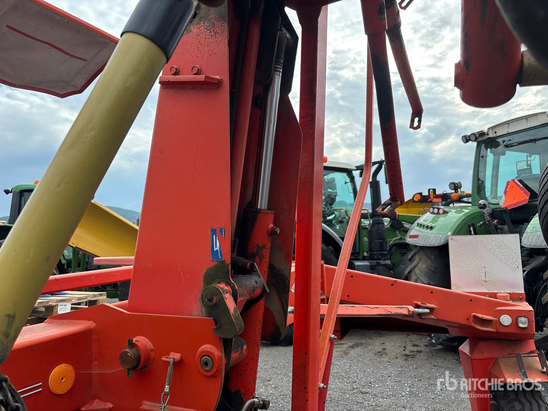 Kuhn GA7302DL