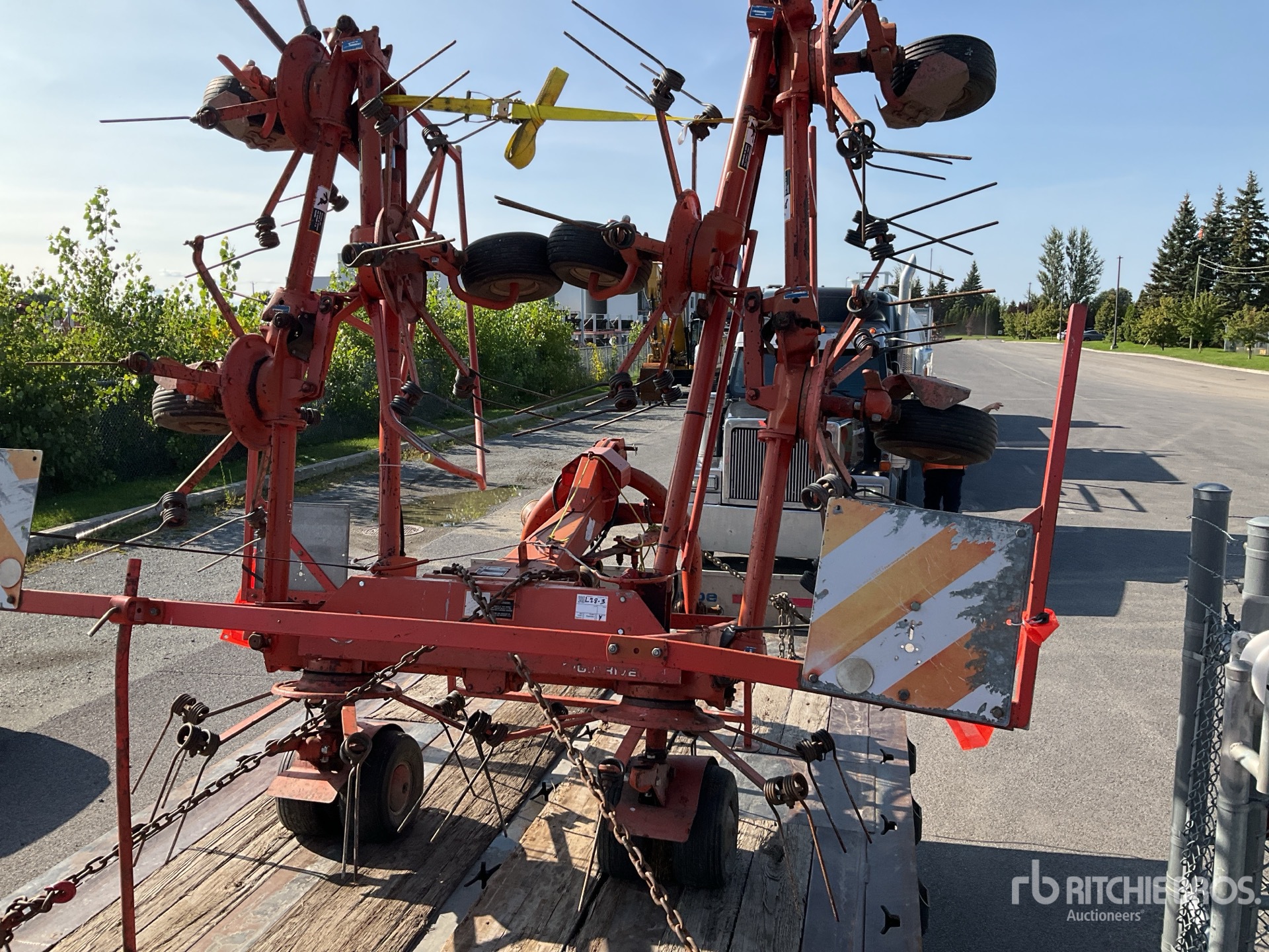 1995 Kuhn GF8501 MH