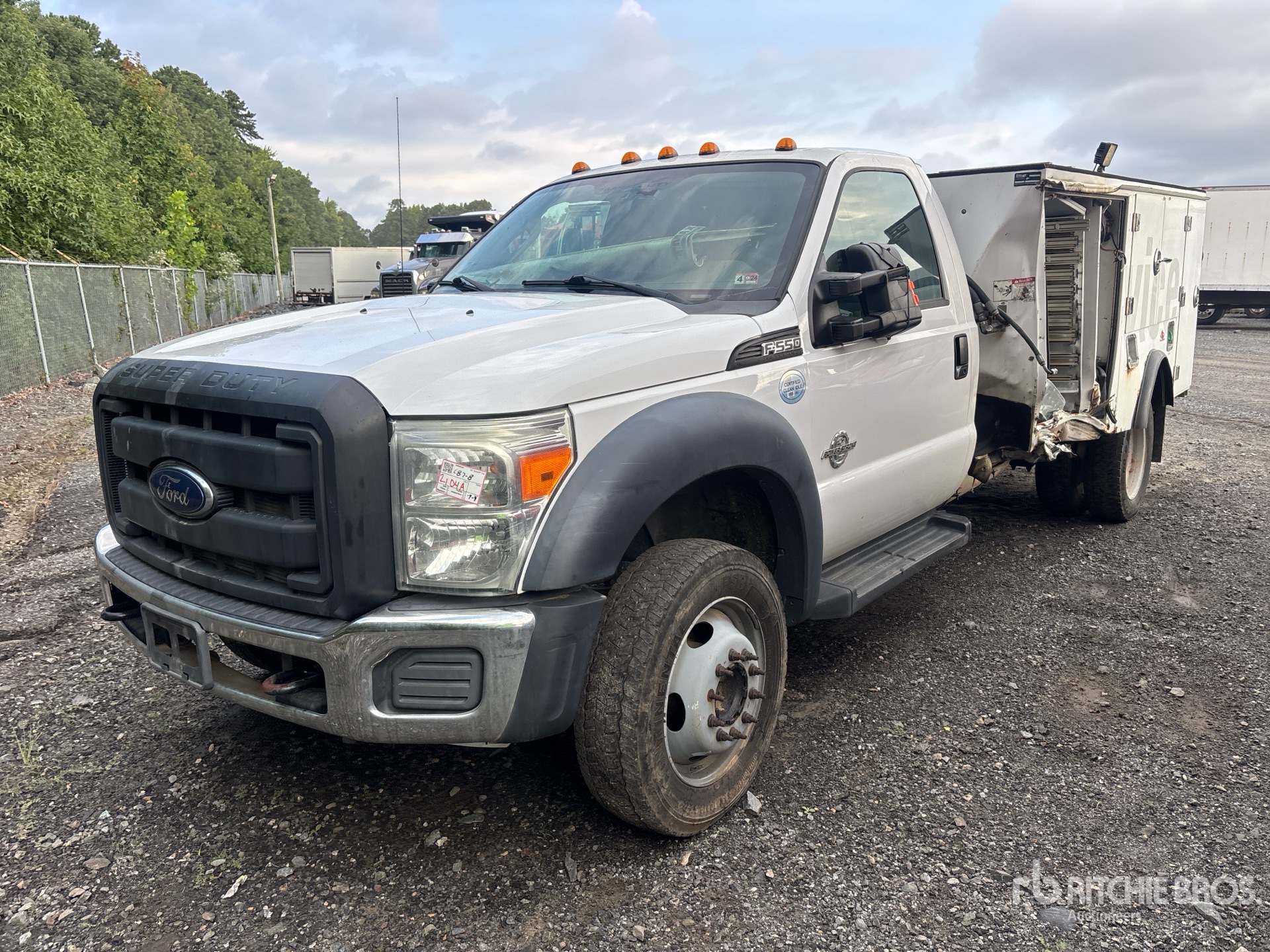 Photo of 2016 Ford F-550