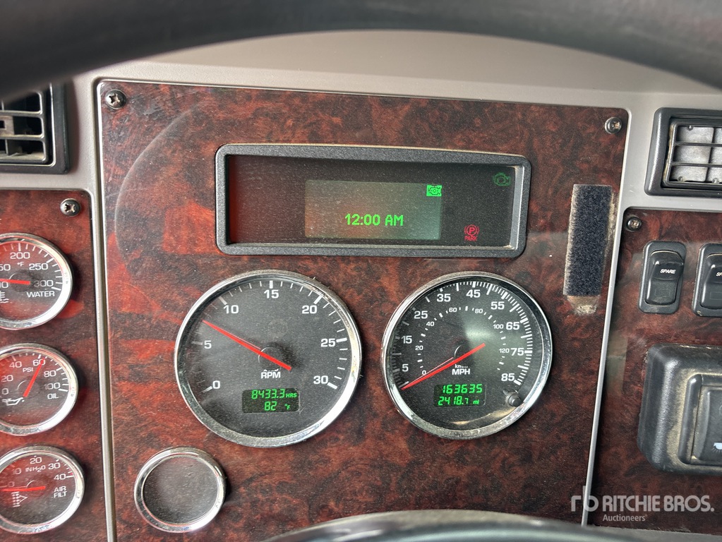 General Appearance with Hour Meter / Odometer