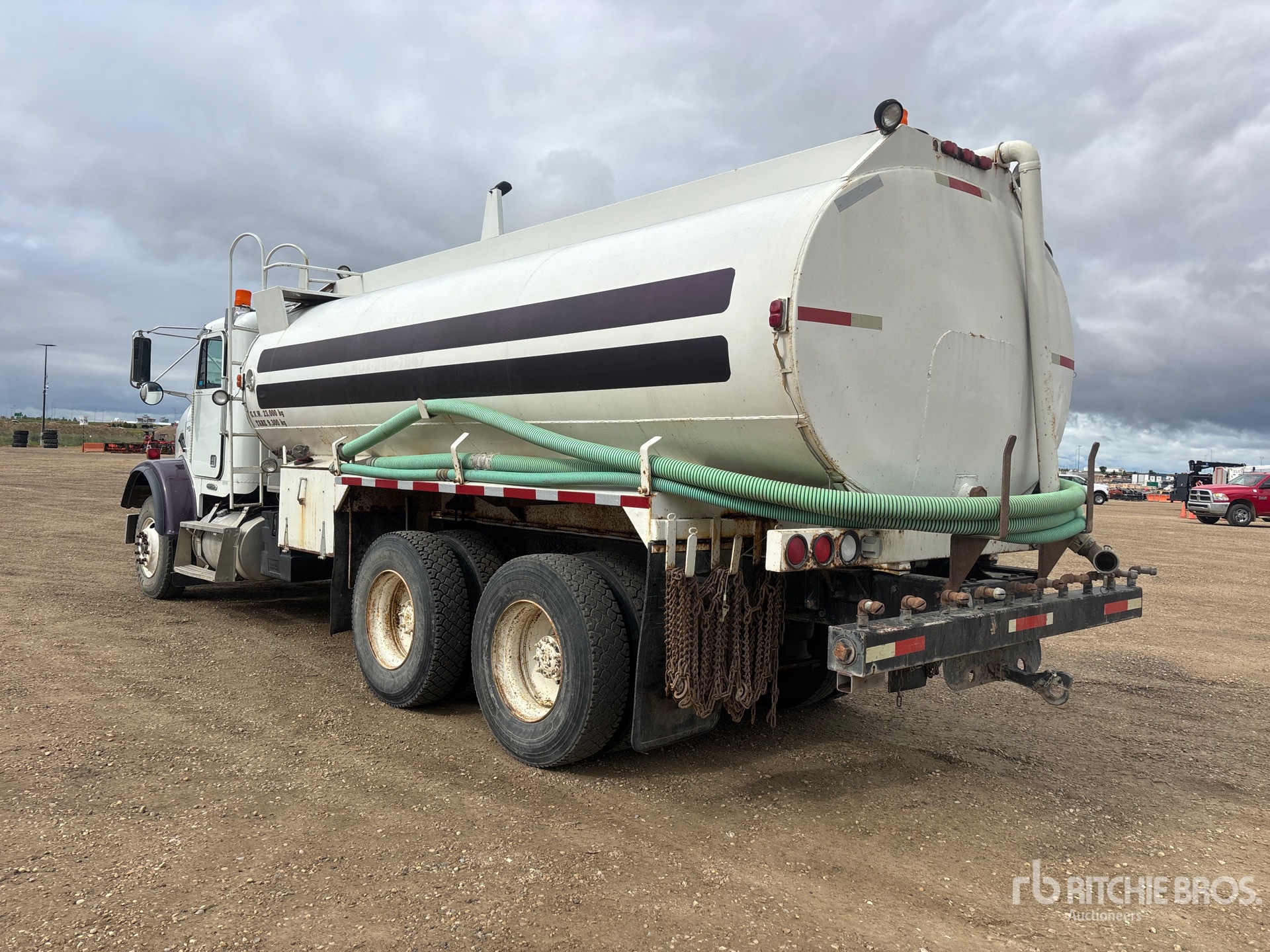 1998 Freightliner FL-112