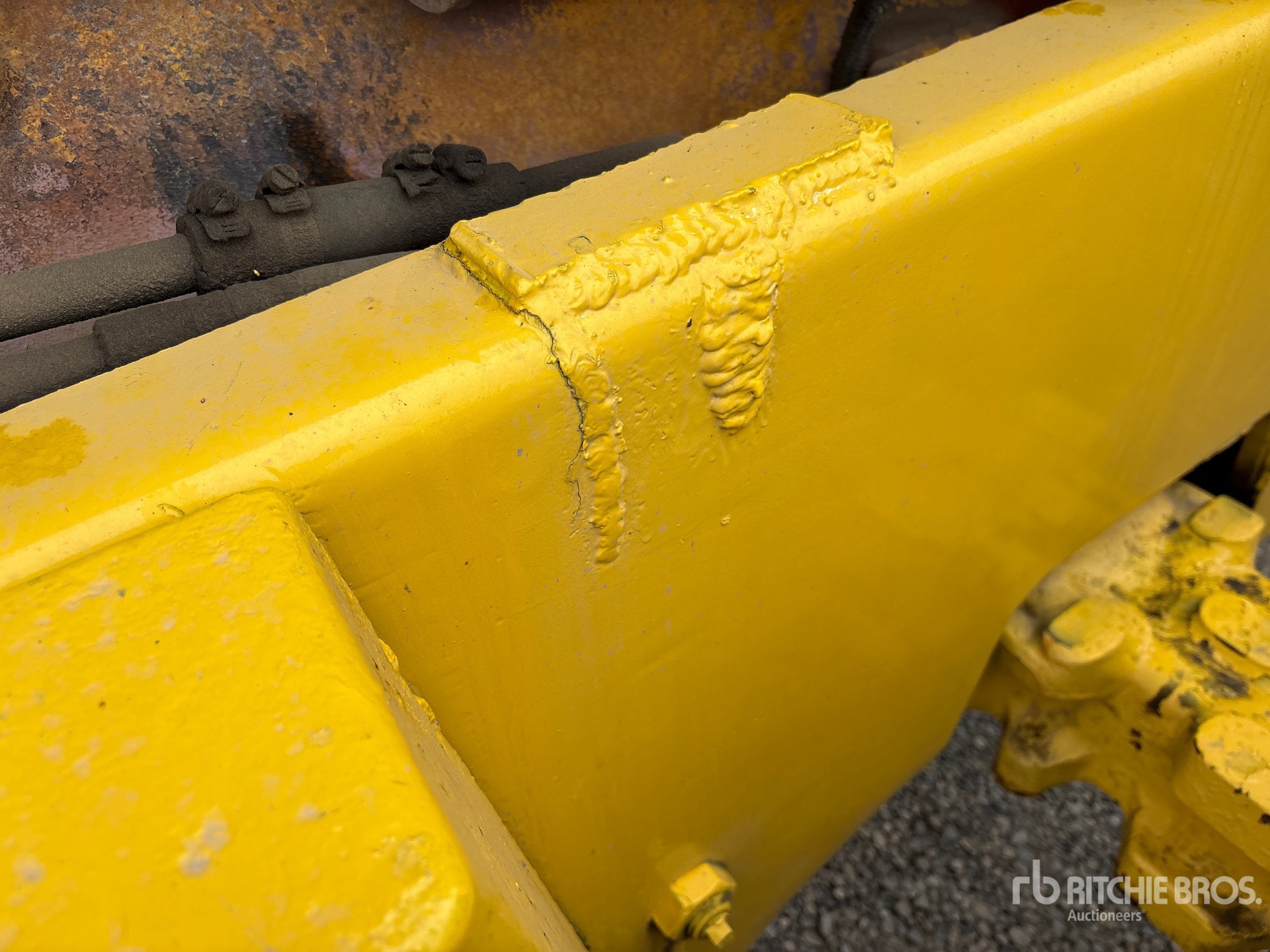 John Deere 644B