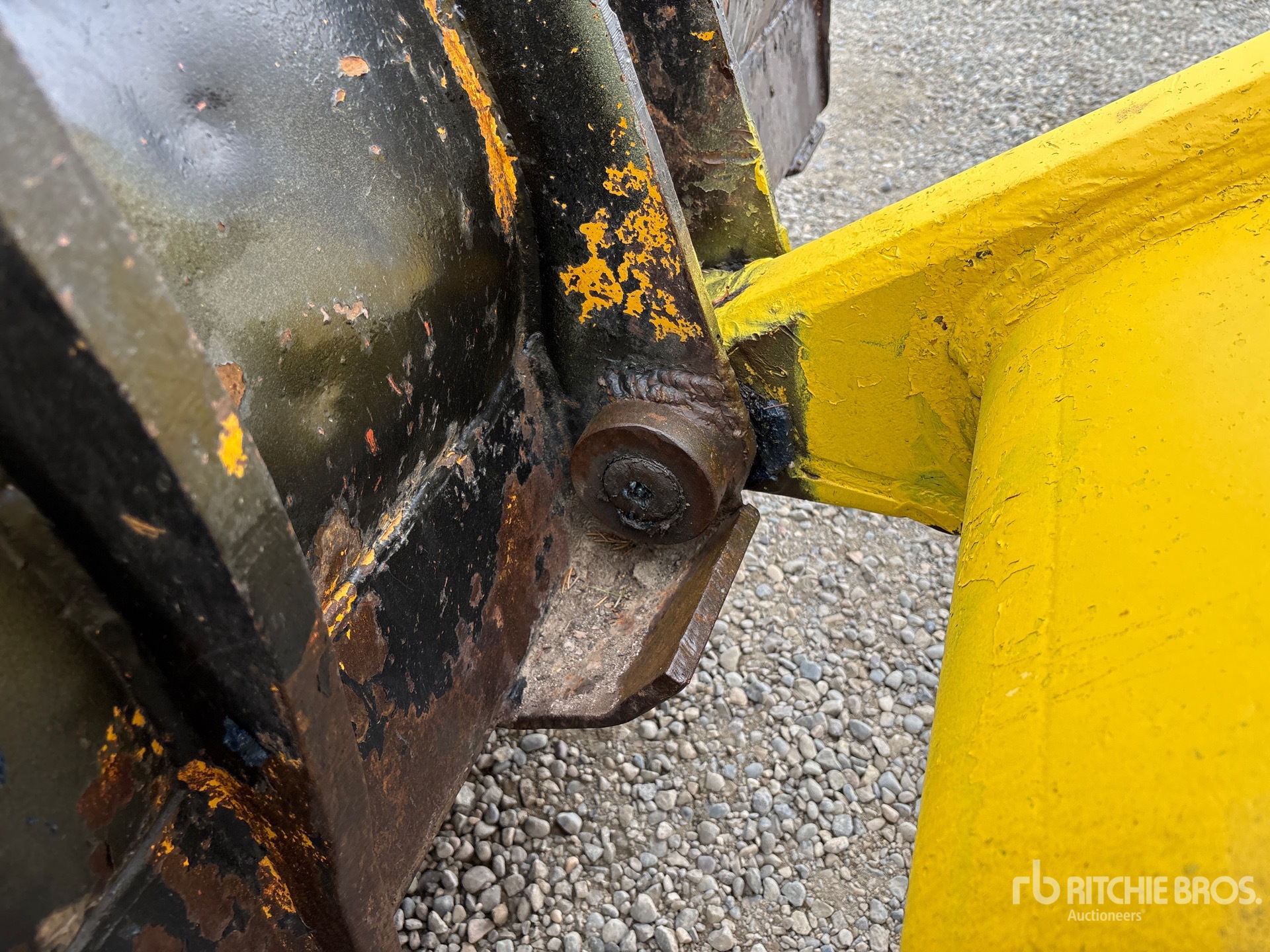 John Deere 644B