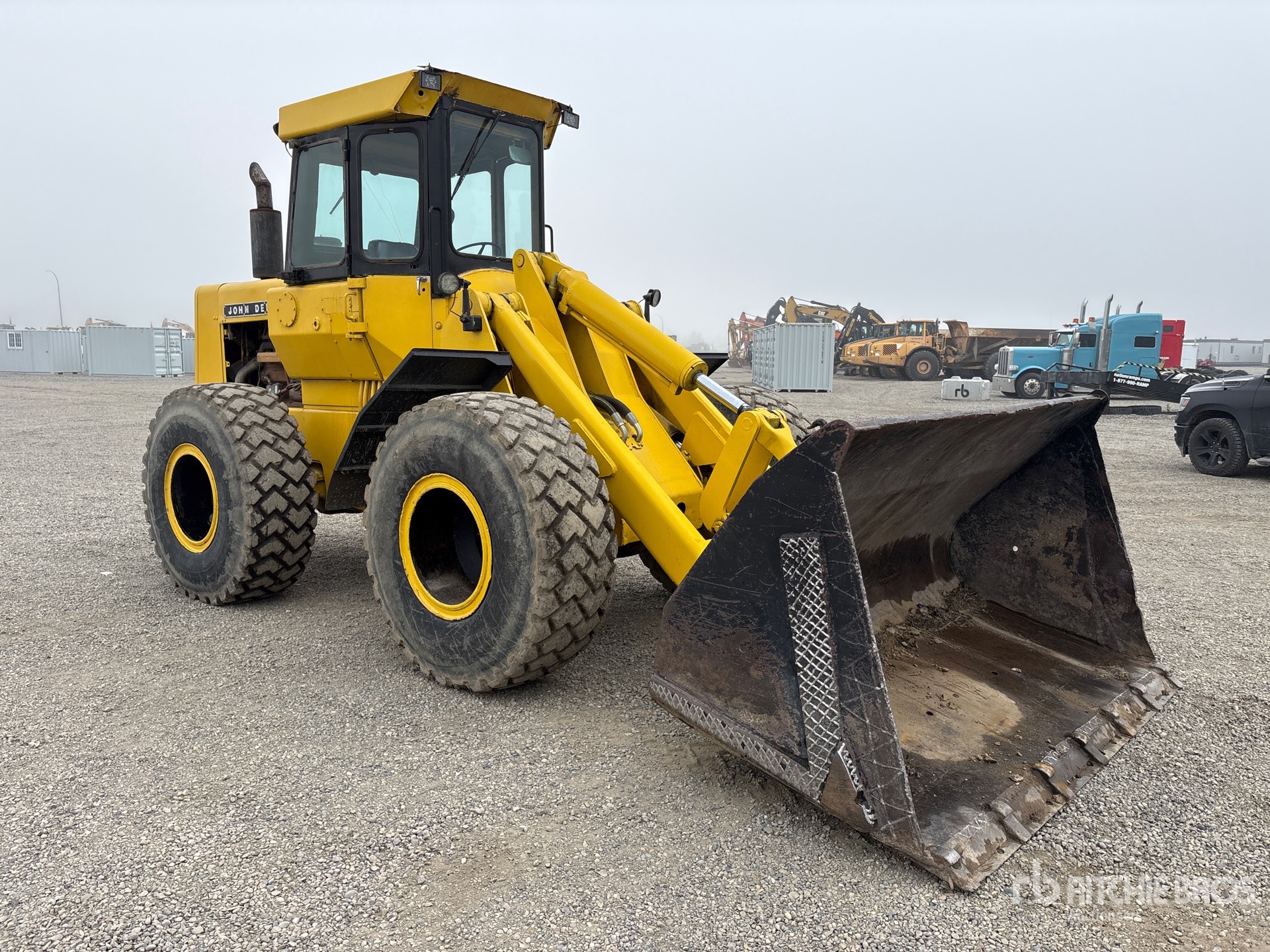 John Deere 644B