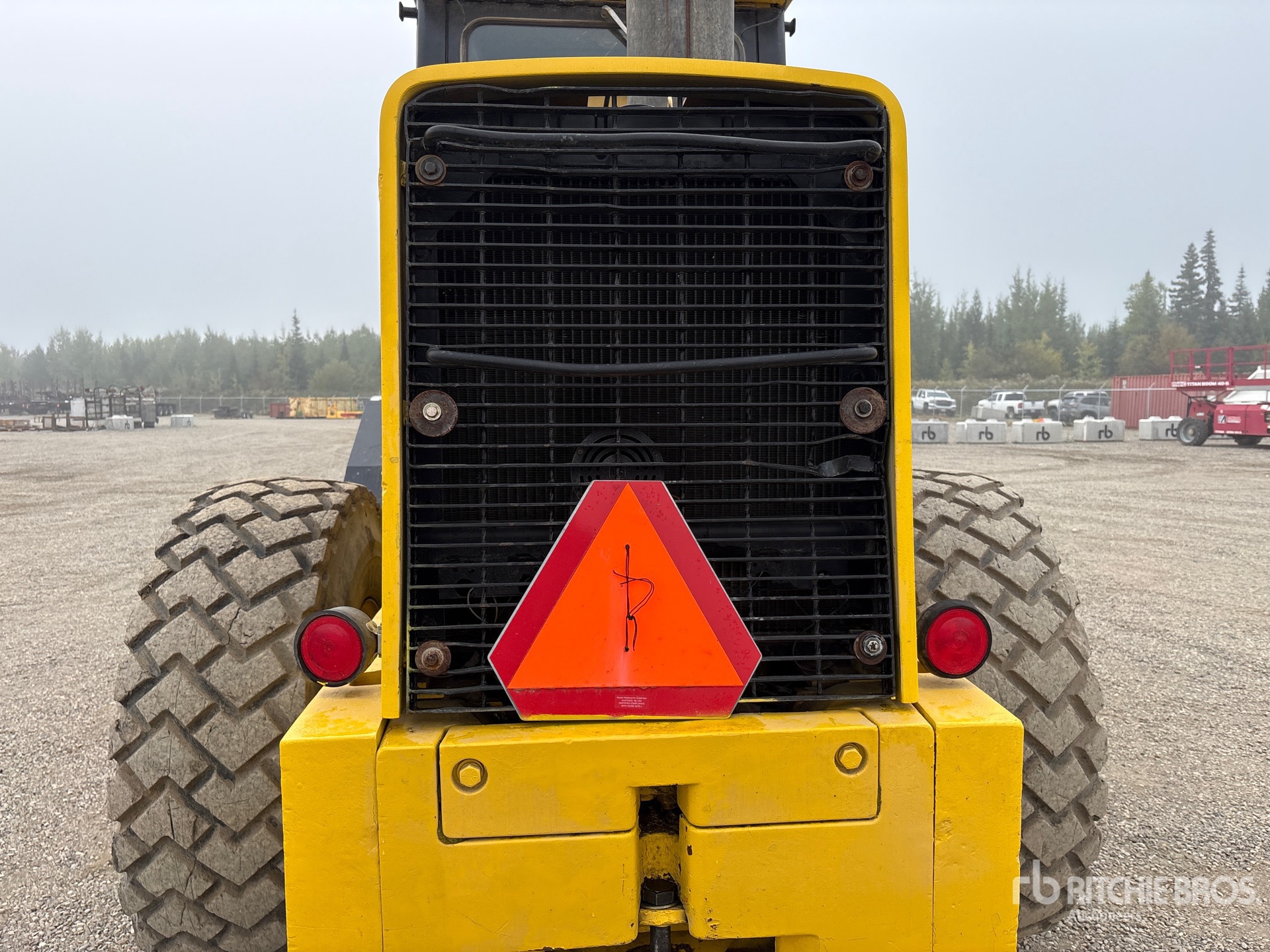 John Deere 644B