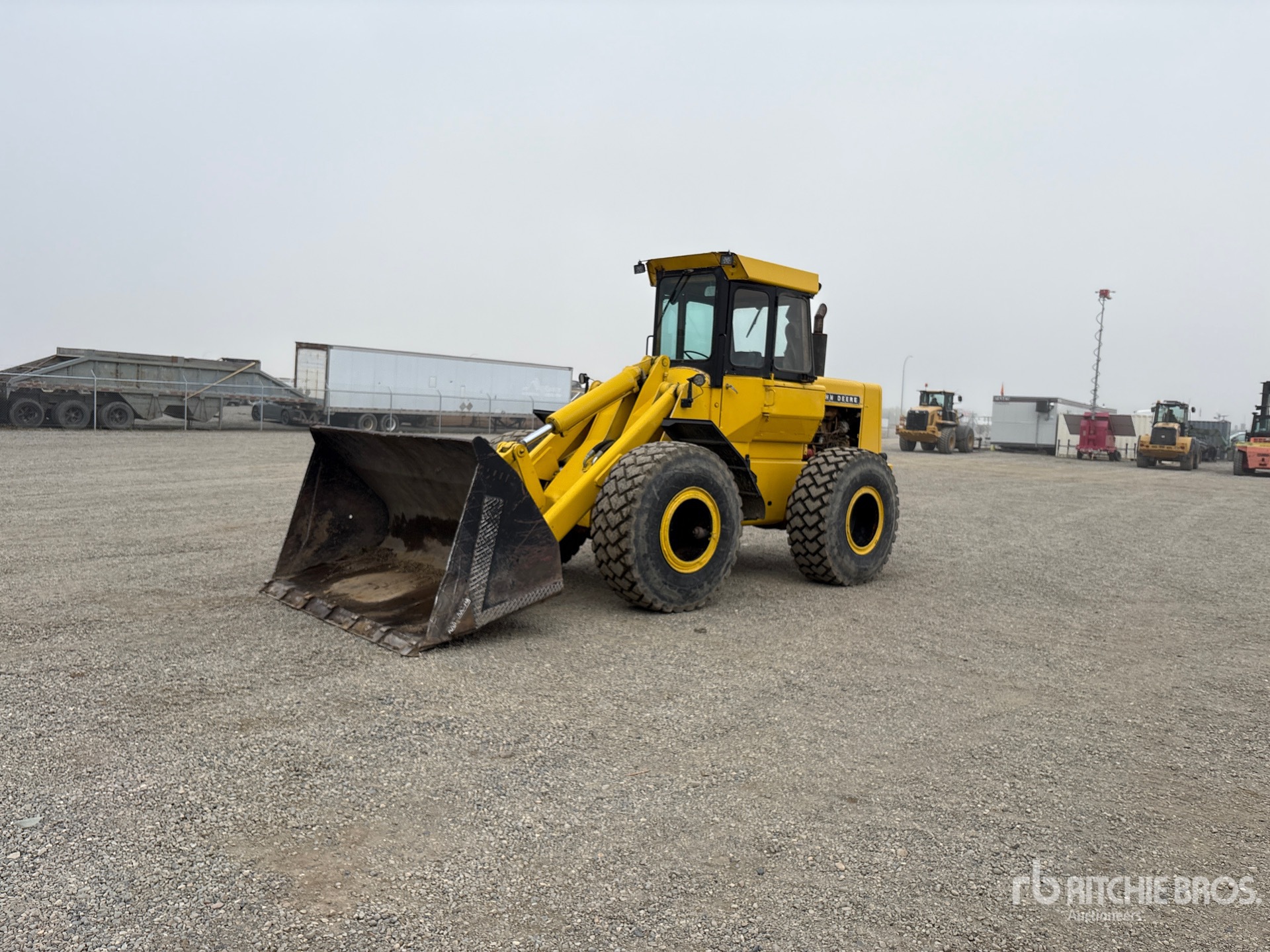  John Deere 644B
