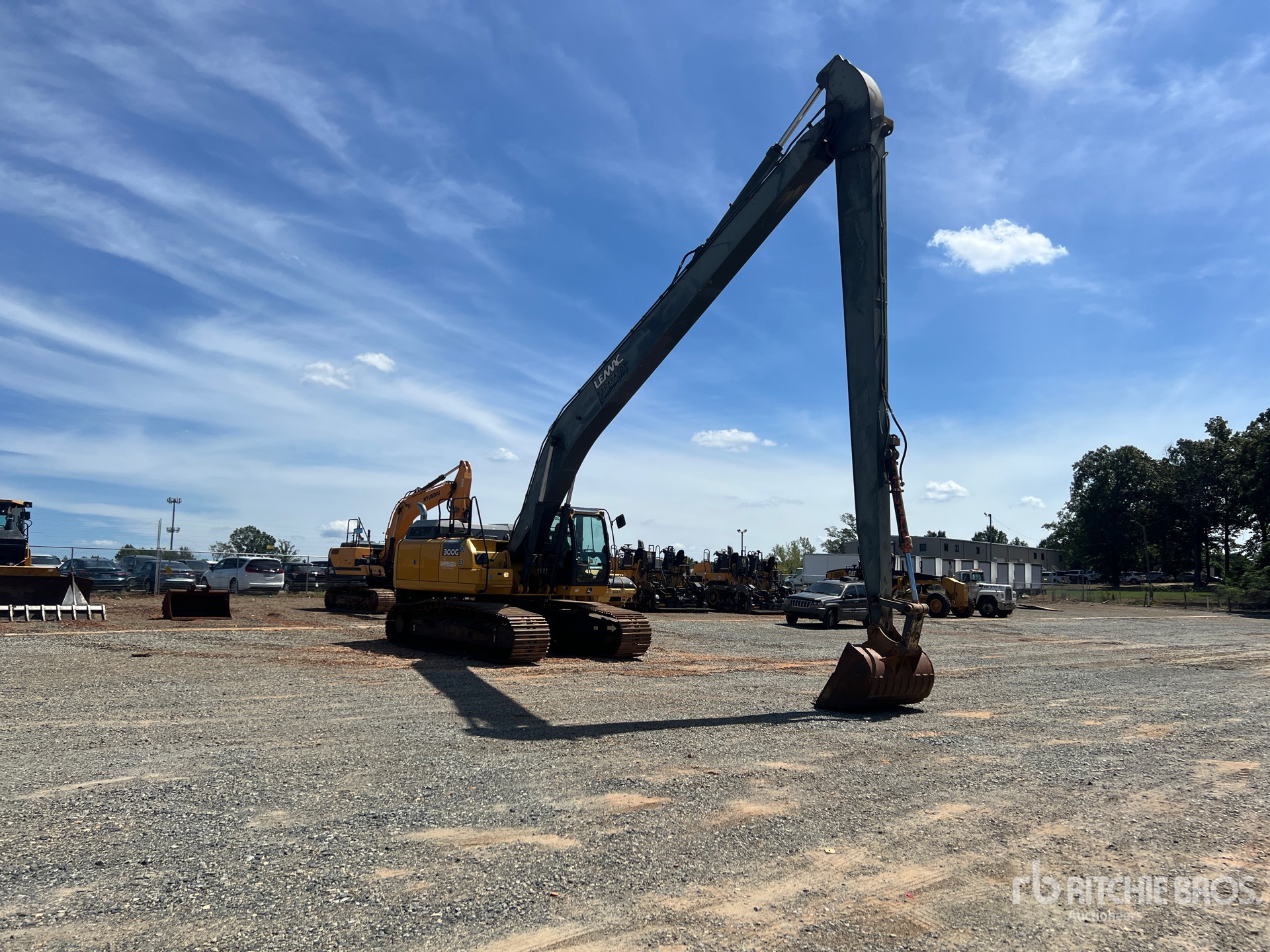 2019 John Deere 300G