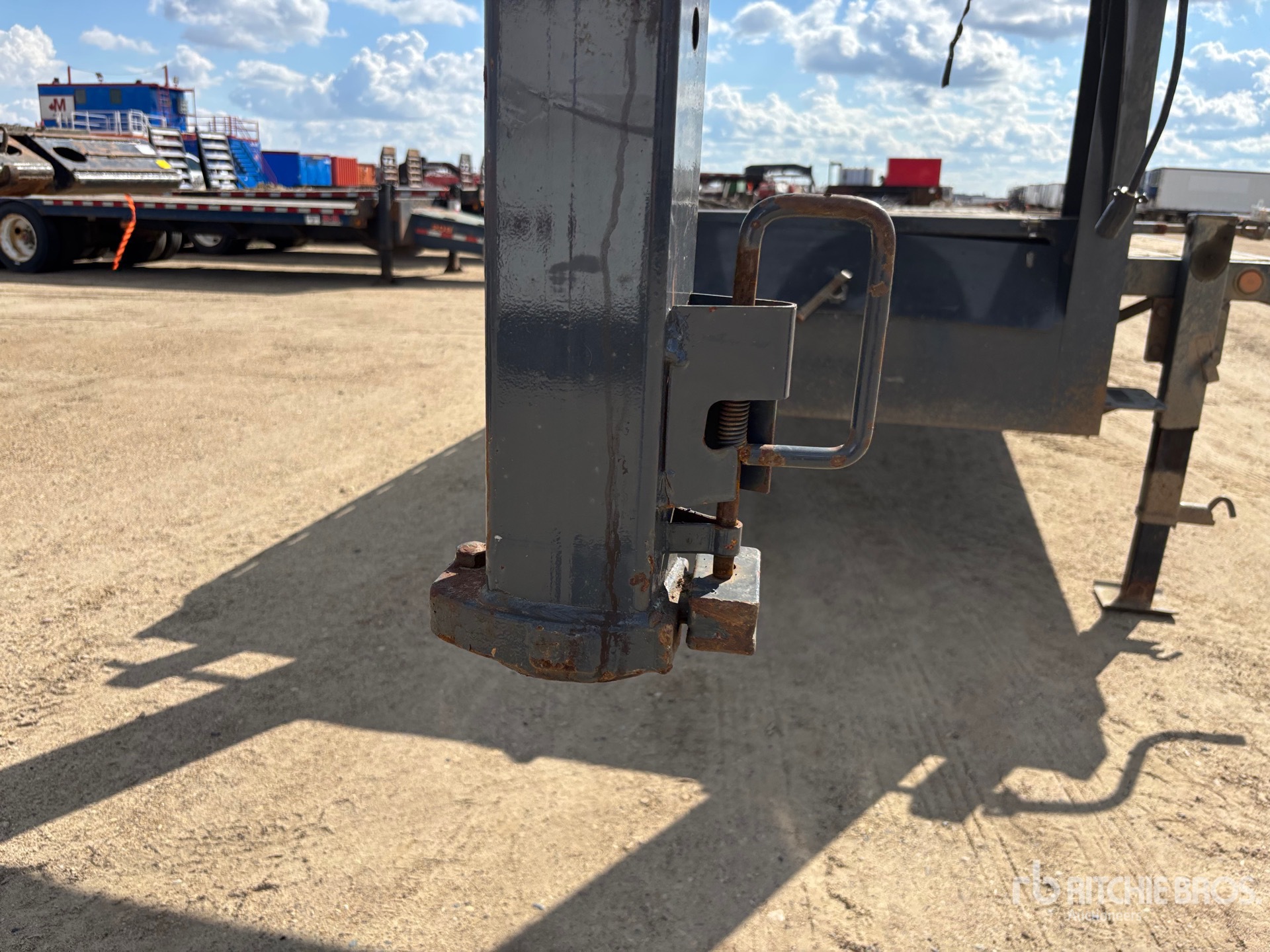 2020 Brandt 31 FT T/A GOOSENECK