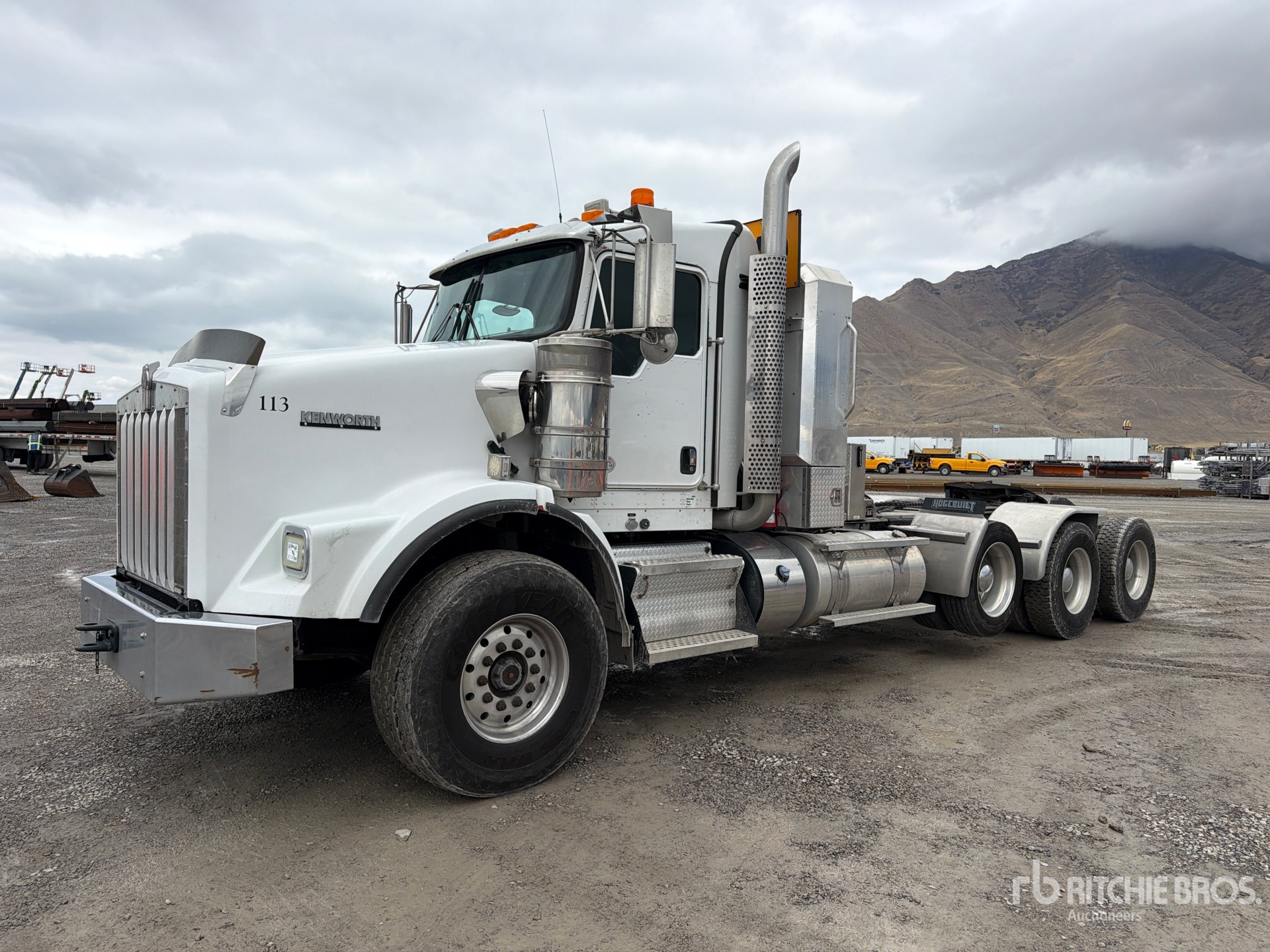 Photo of 2015 Kenworth T800