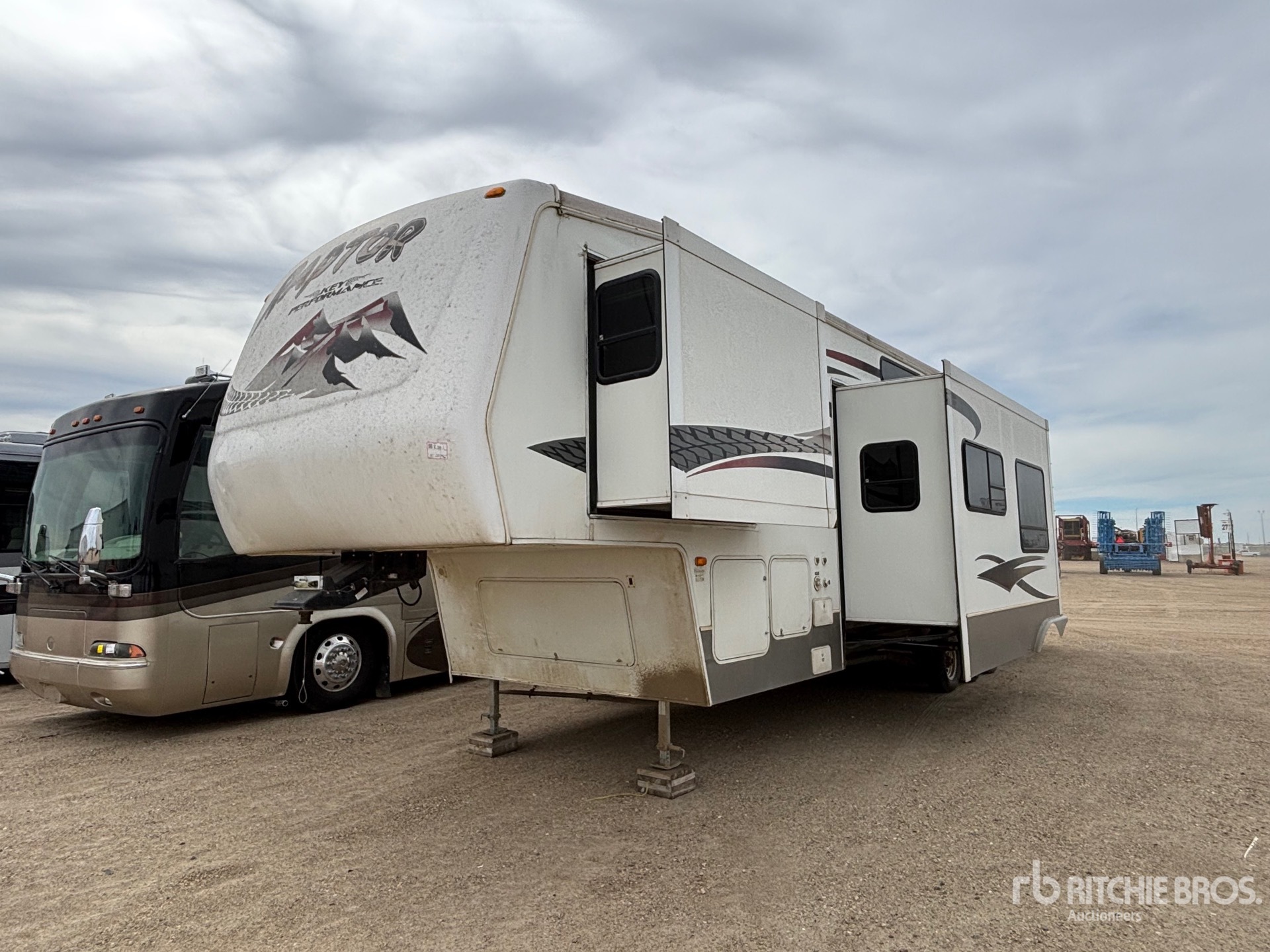 2007 Keystone RAPTOR RP3712
