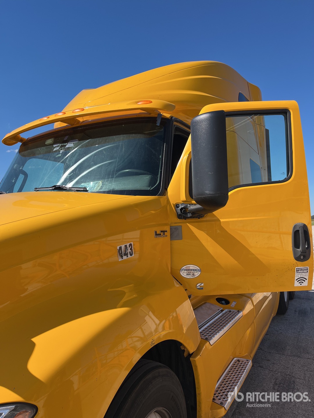 2020 International LT625