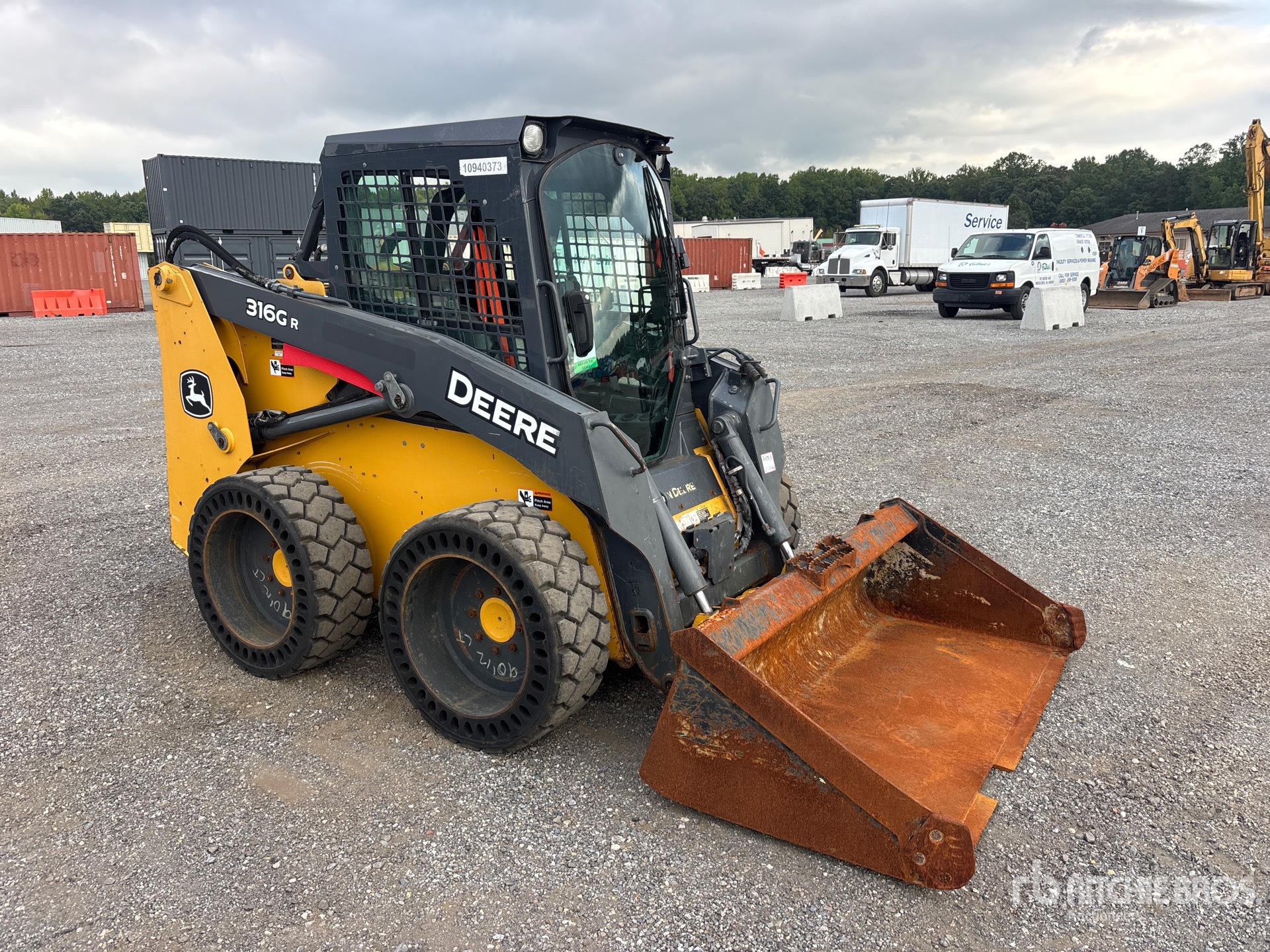 2019 John Deere 316GR