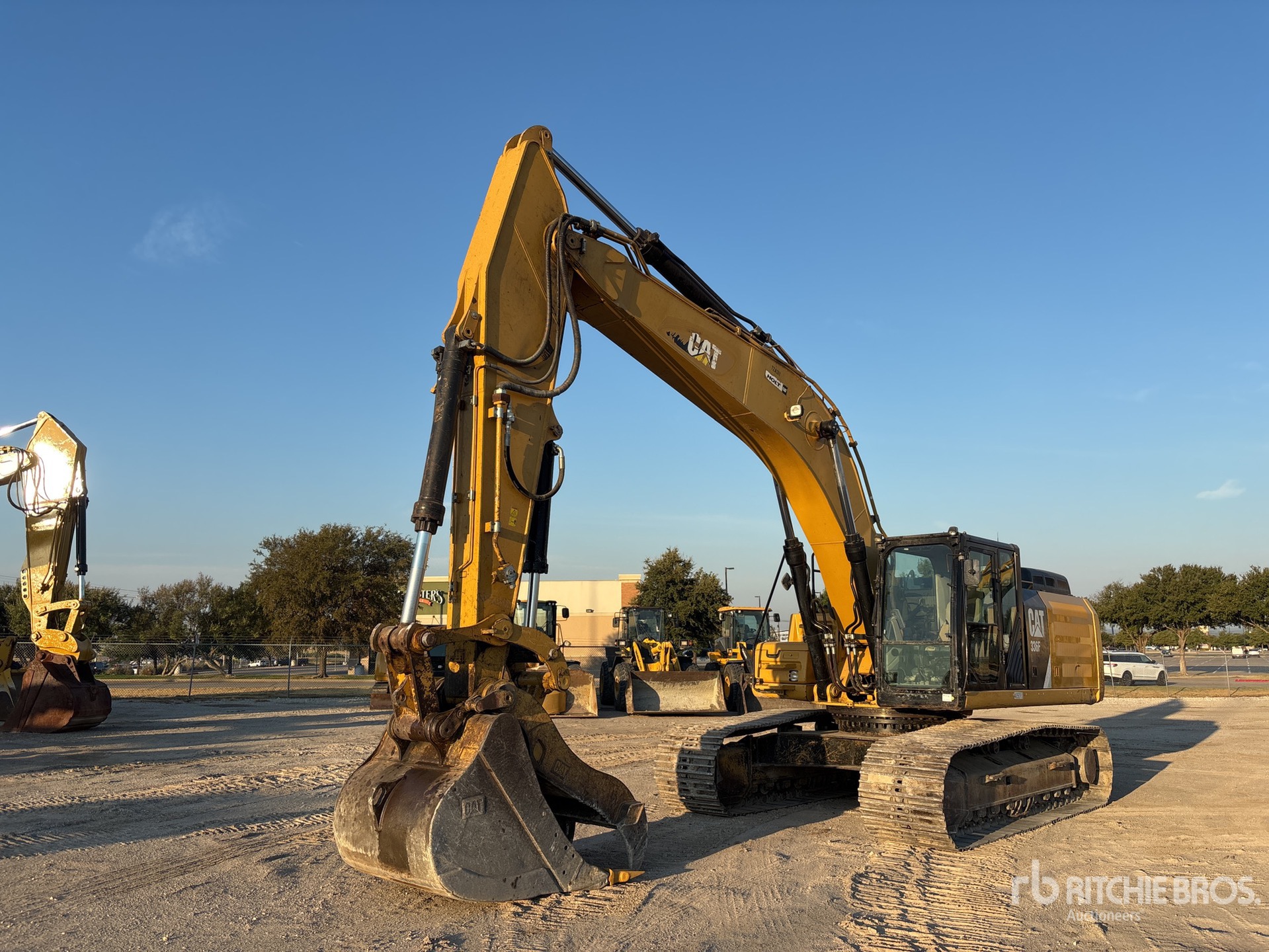 2015 Caterpillar 336F L