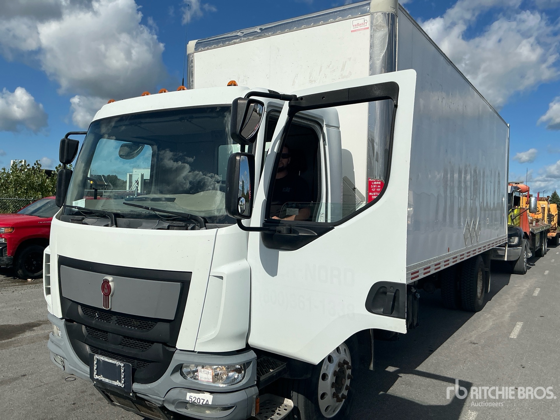 Photo of 2017 Kenworth K270