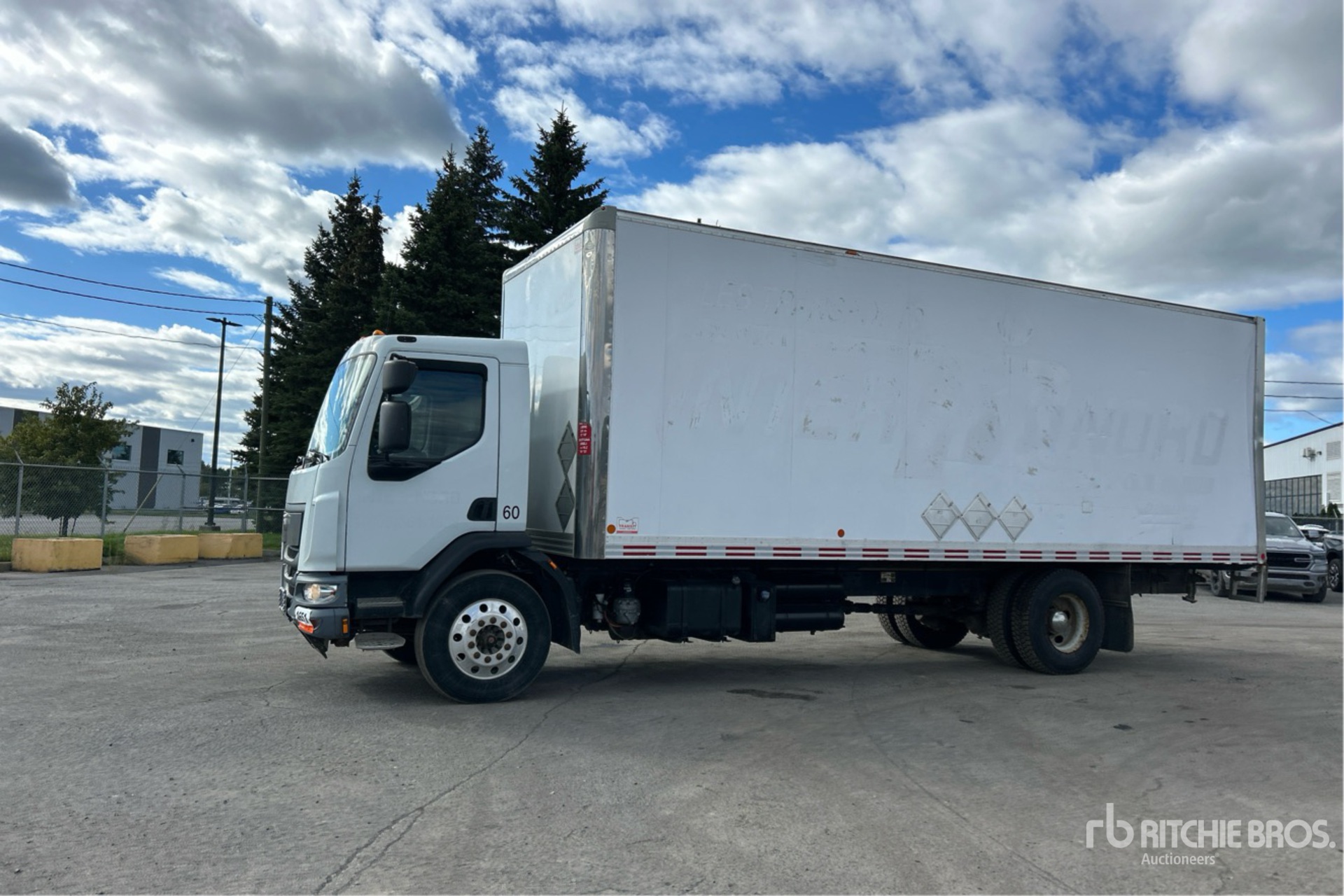 2017 Kenworth K270