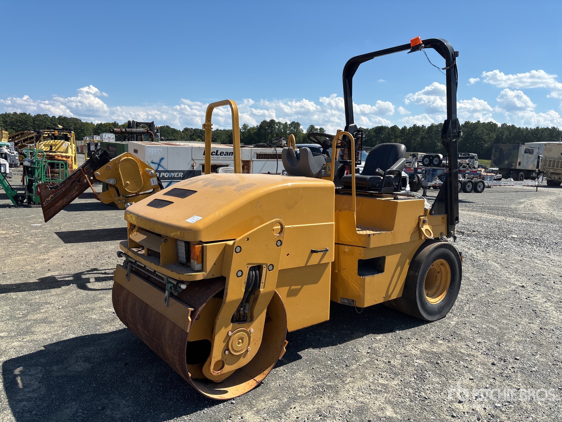 Photo of 2008 Caterpillar CC34