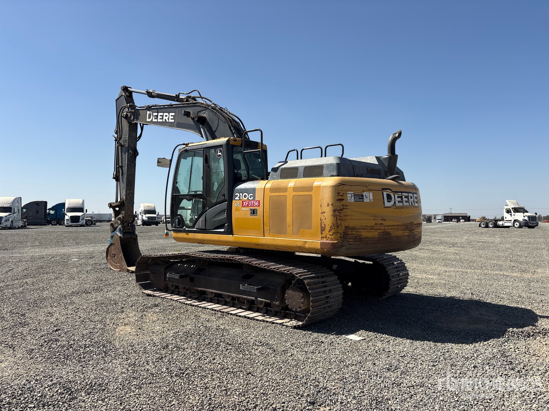 2019 John Deere 210G LC