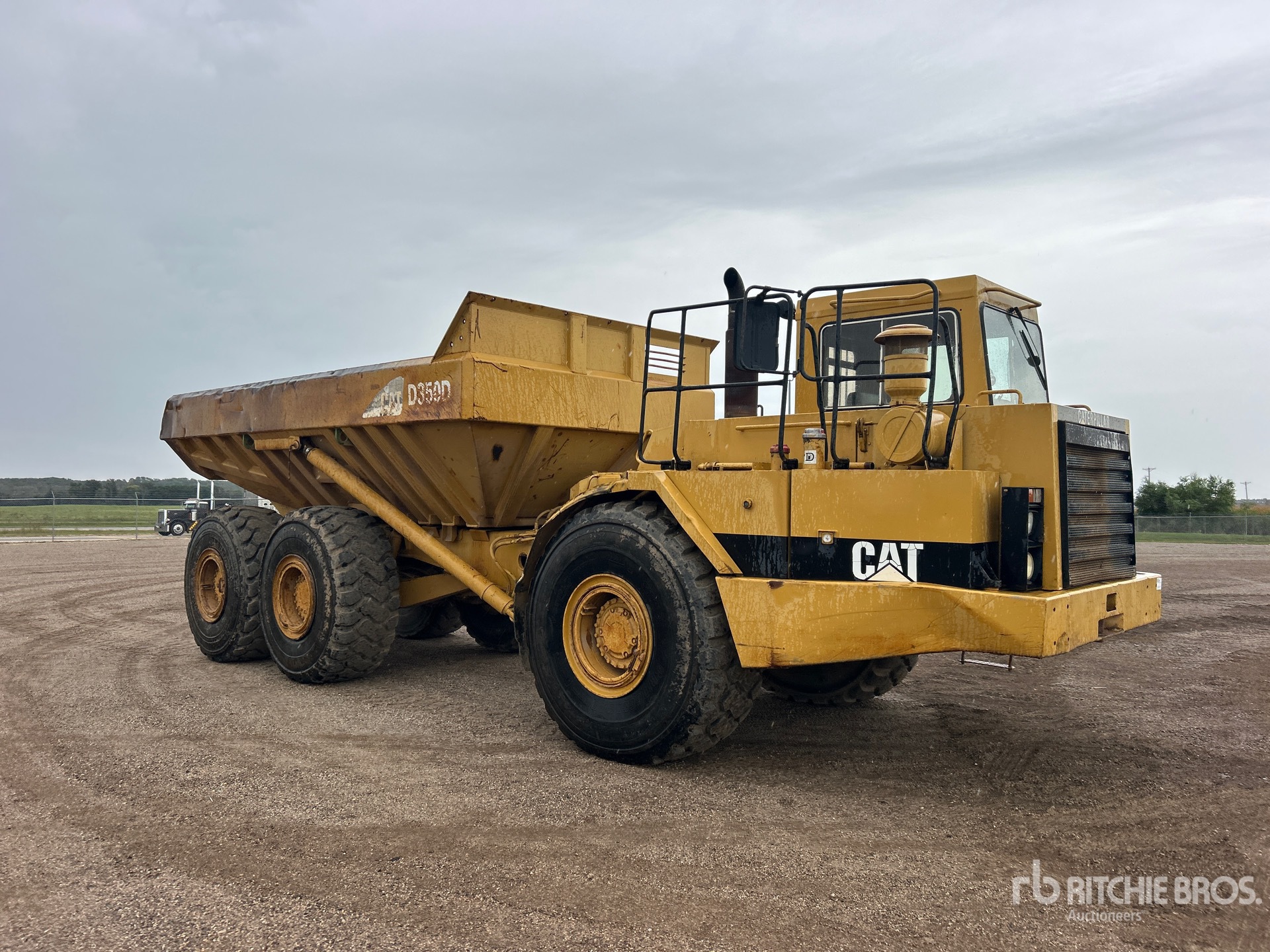 1989 Caterpillar D350D