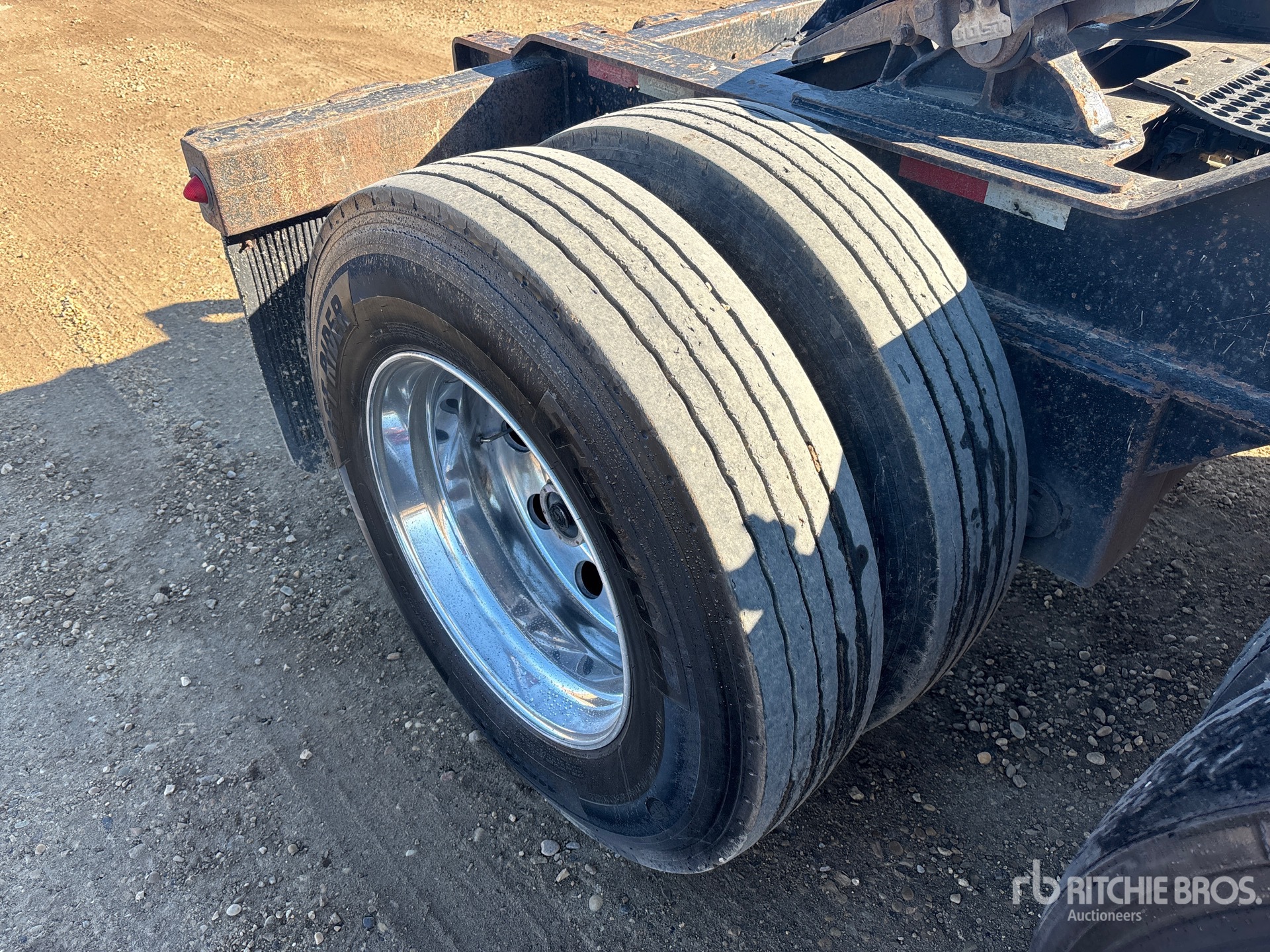 2020 Peerless 32 FT SUPER B-TRAIN LEAD SHORT WOOD