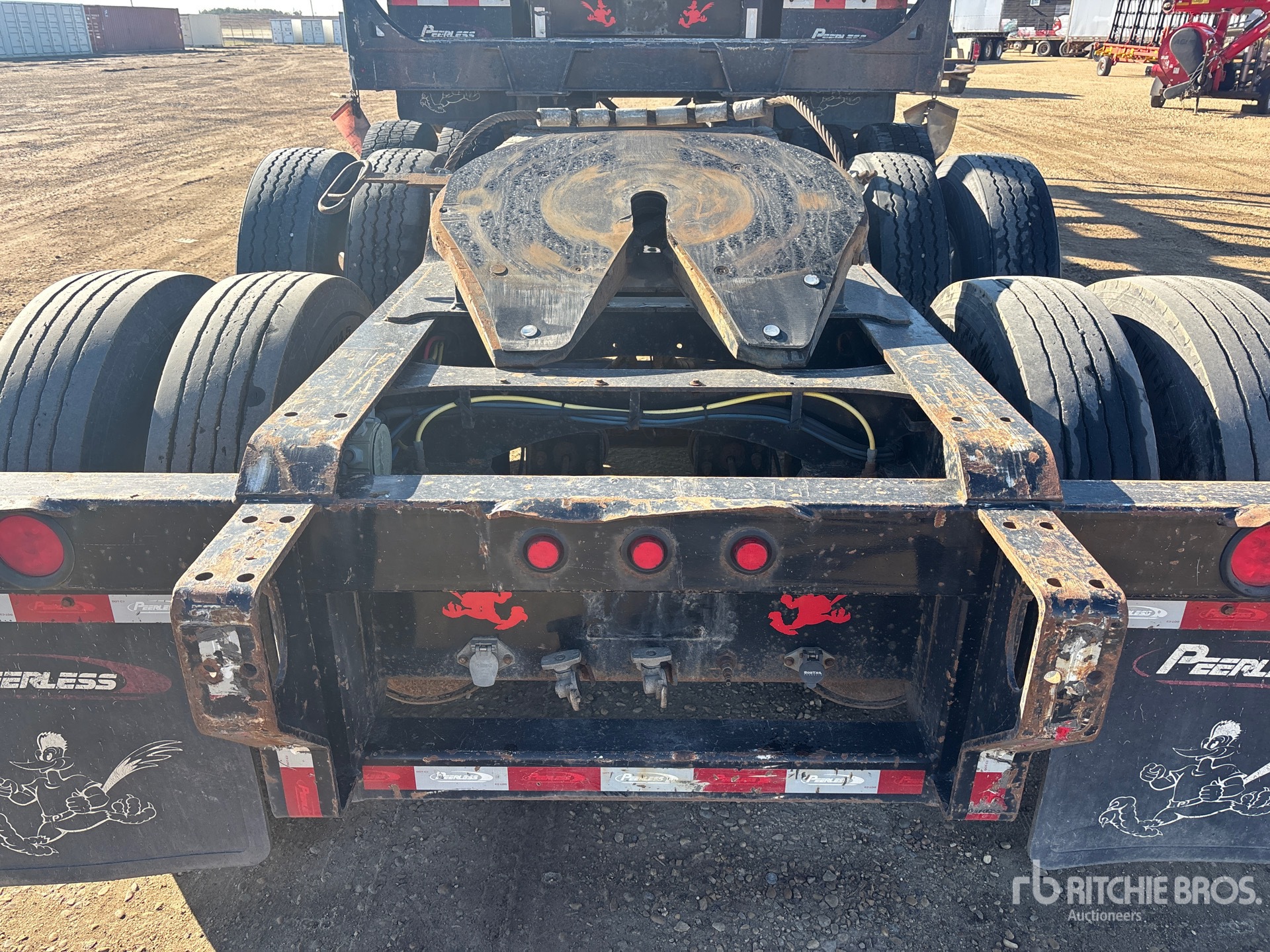 2020 Peerless 32 FT SUPER B-TRAIN LEAD SHORT WOOD