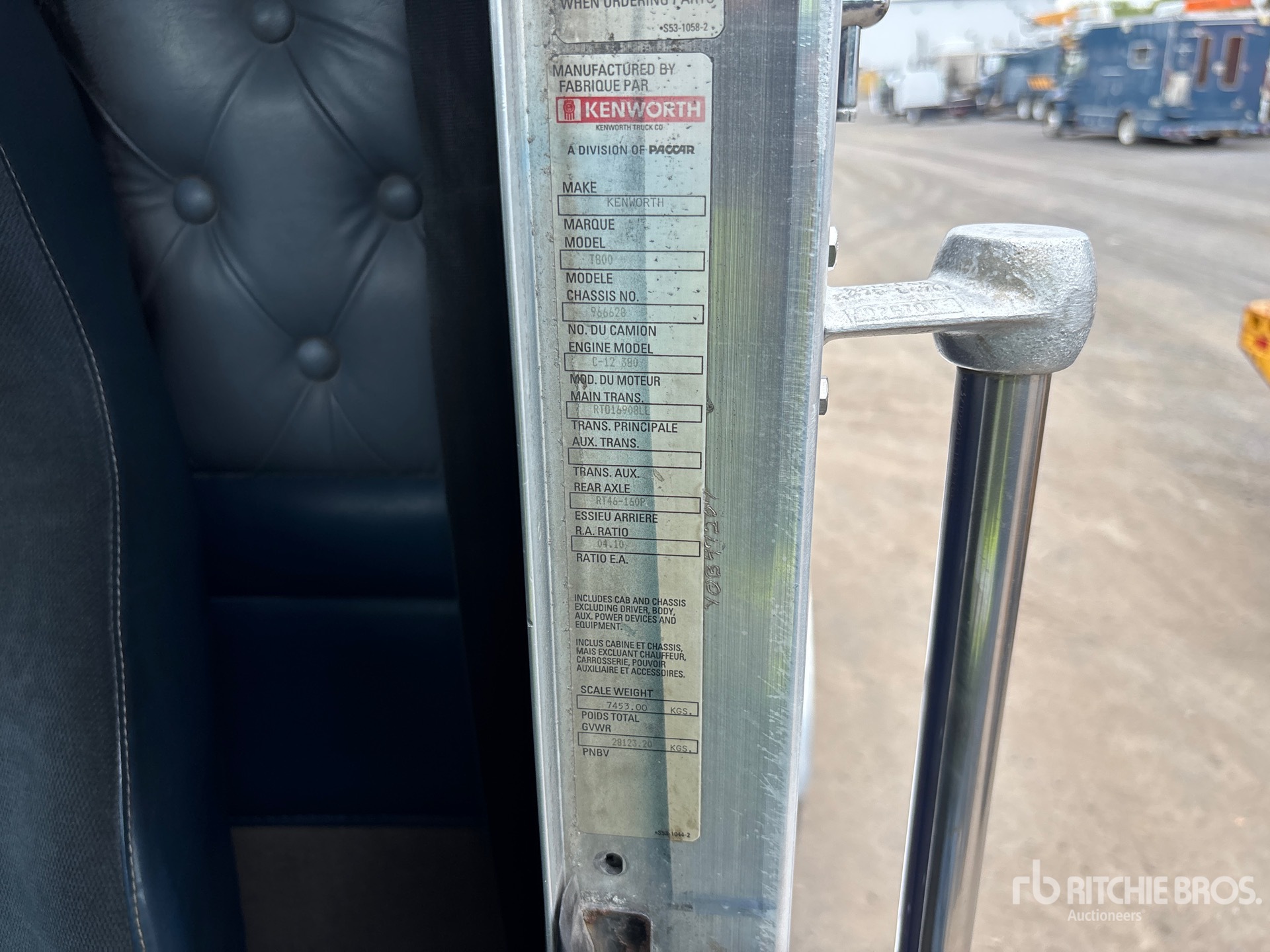 2002 Kenworth T800