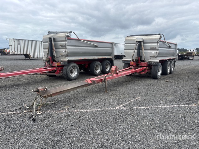 2014 Pioneer Pup Dump Trailer
