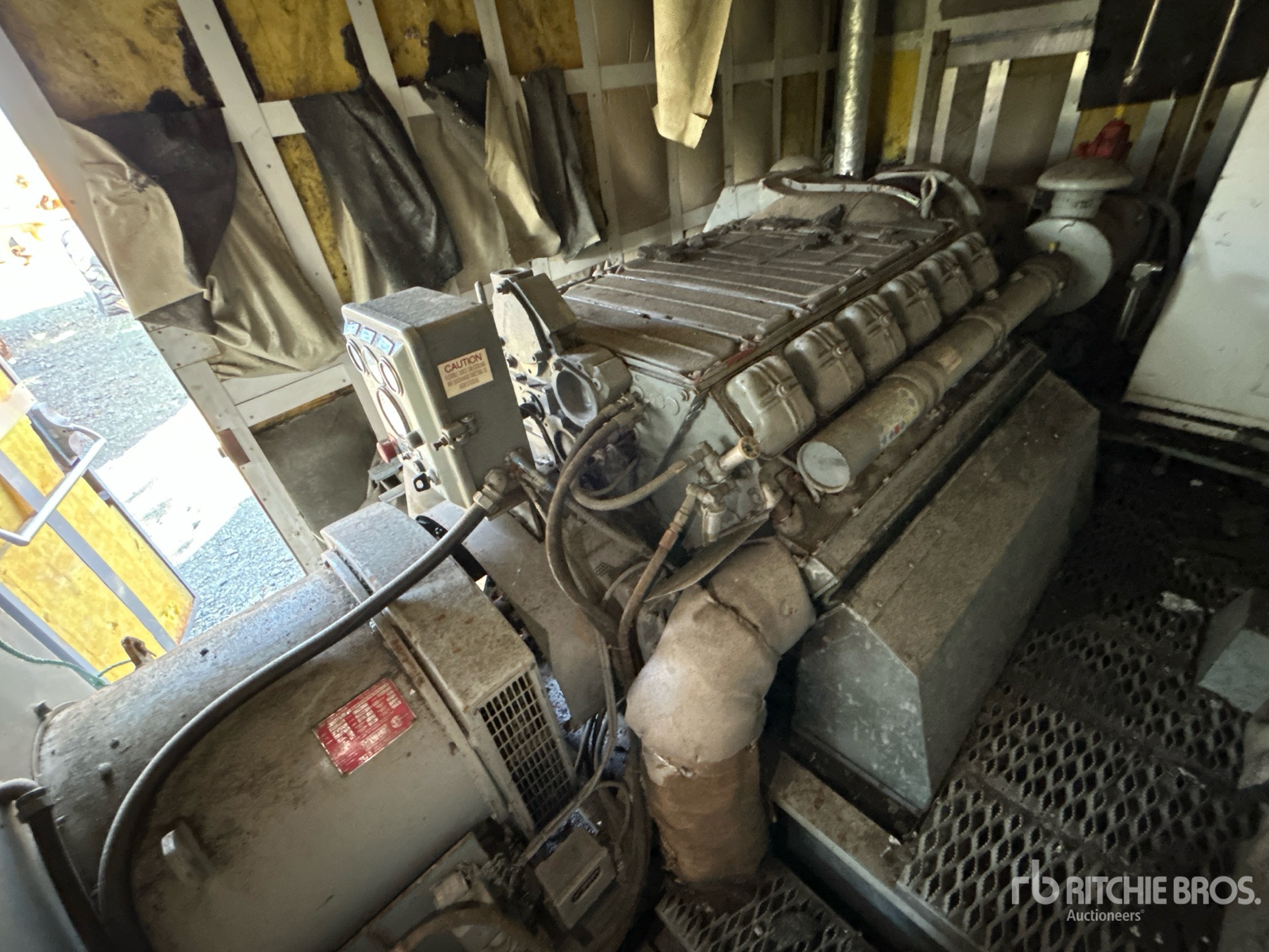 Stamford 175 KW SKID-MOUNTED