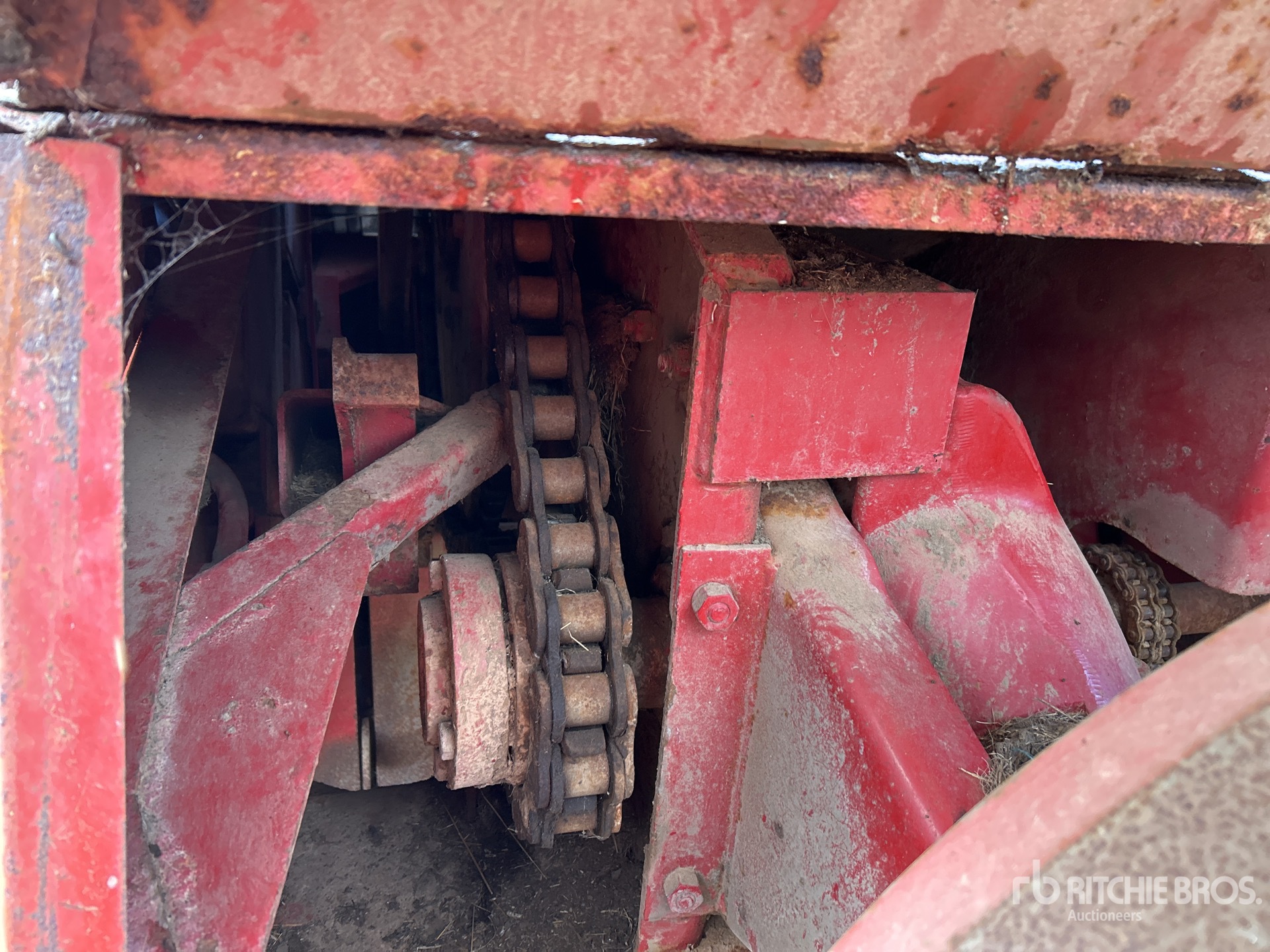New Holland 2000