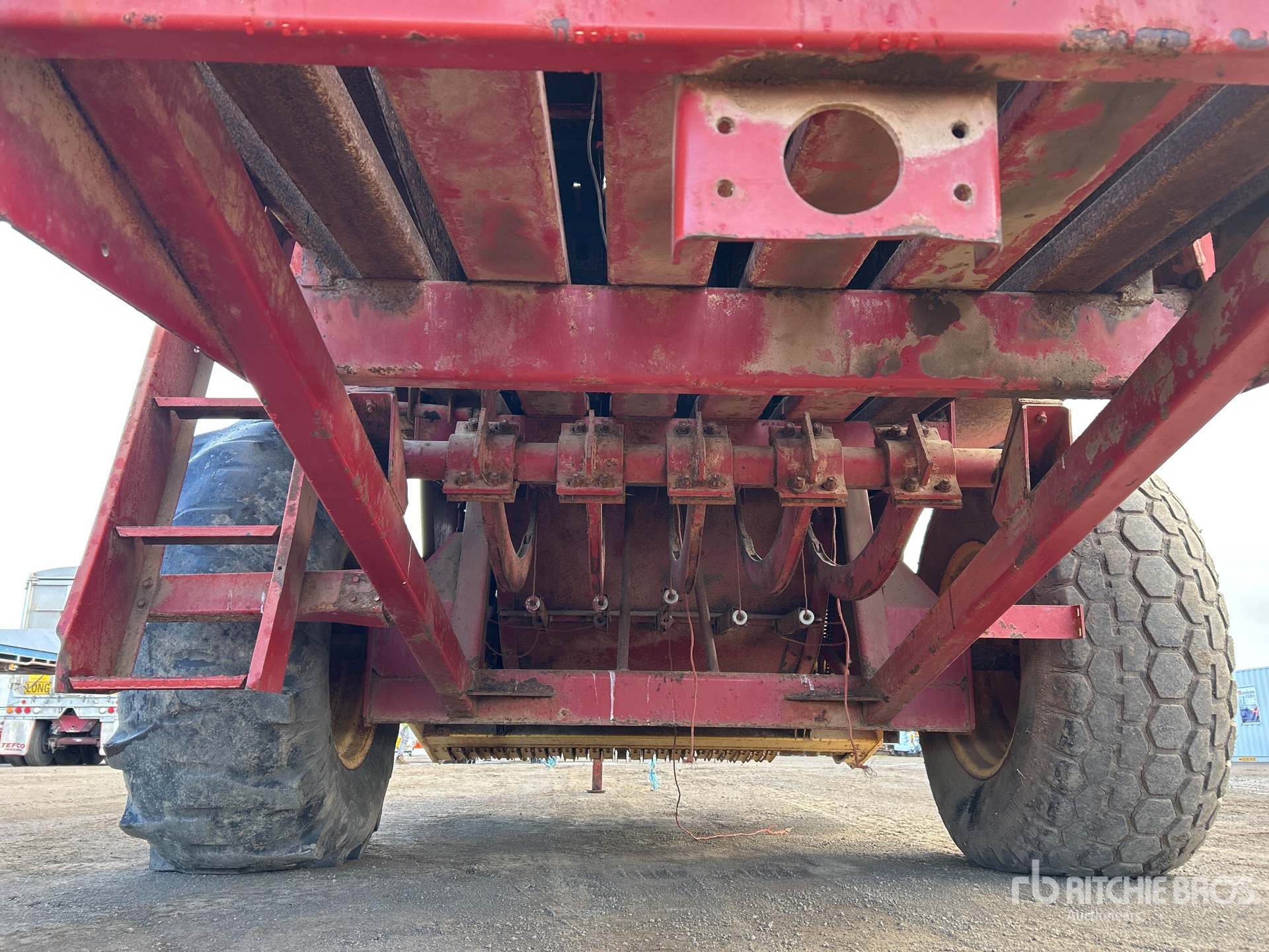 New Holland 2000