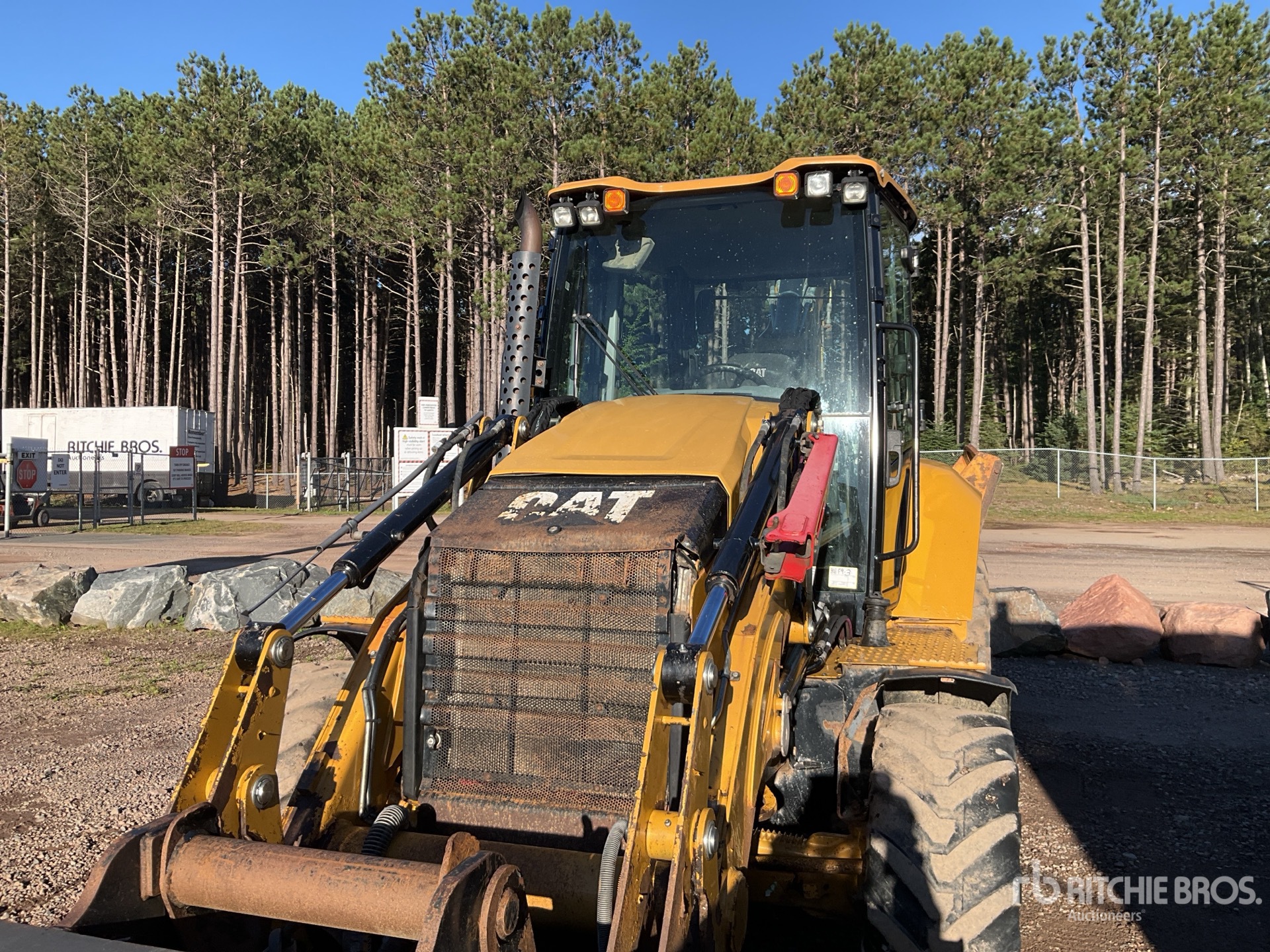 2020 Caterpillar 420F2 IT