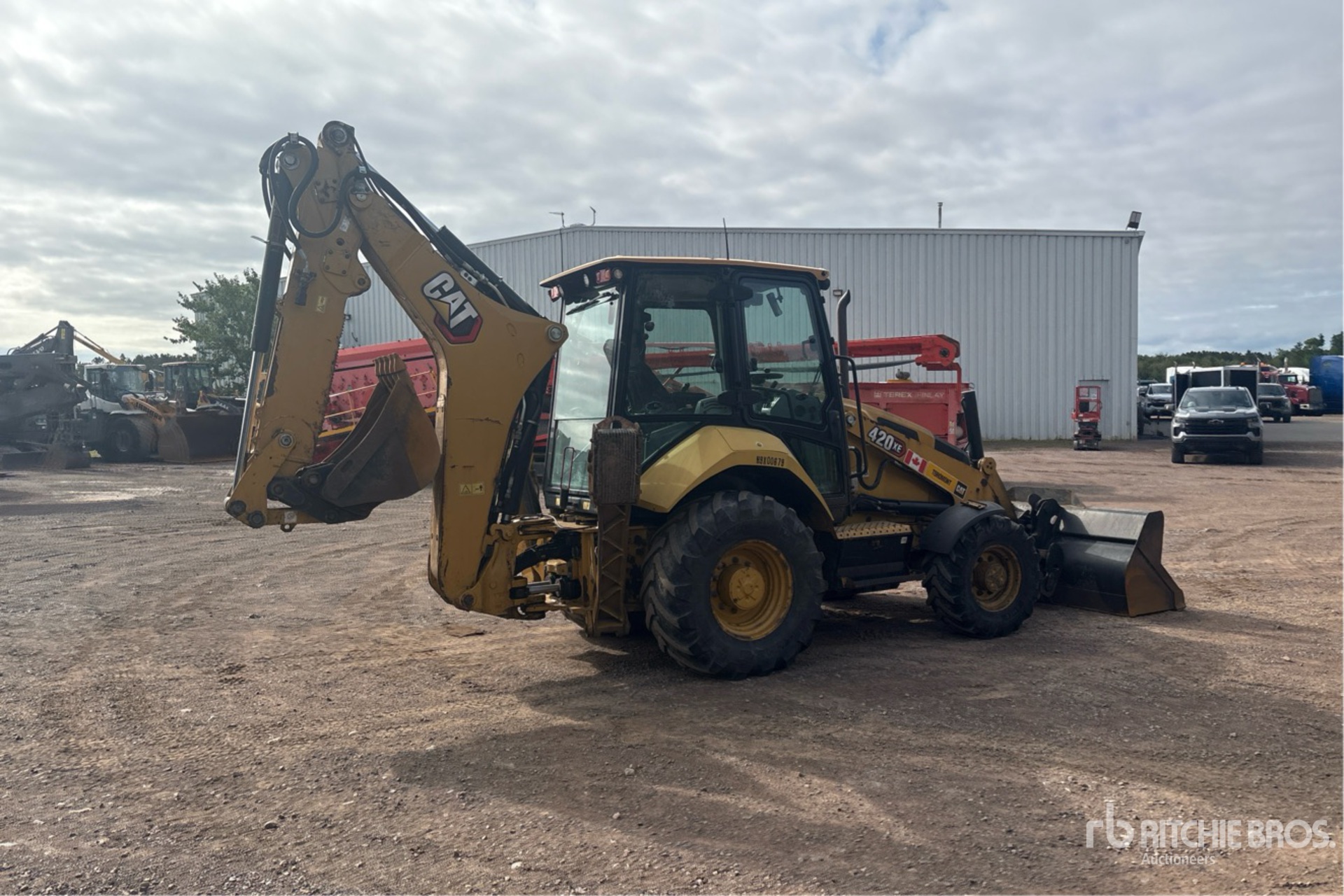 2021 Caterpillar 420XE HRC