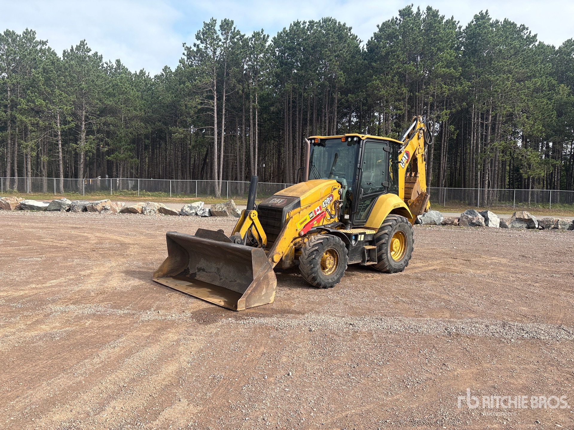 2021 Caterpillar 420XE HRC