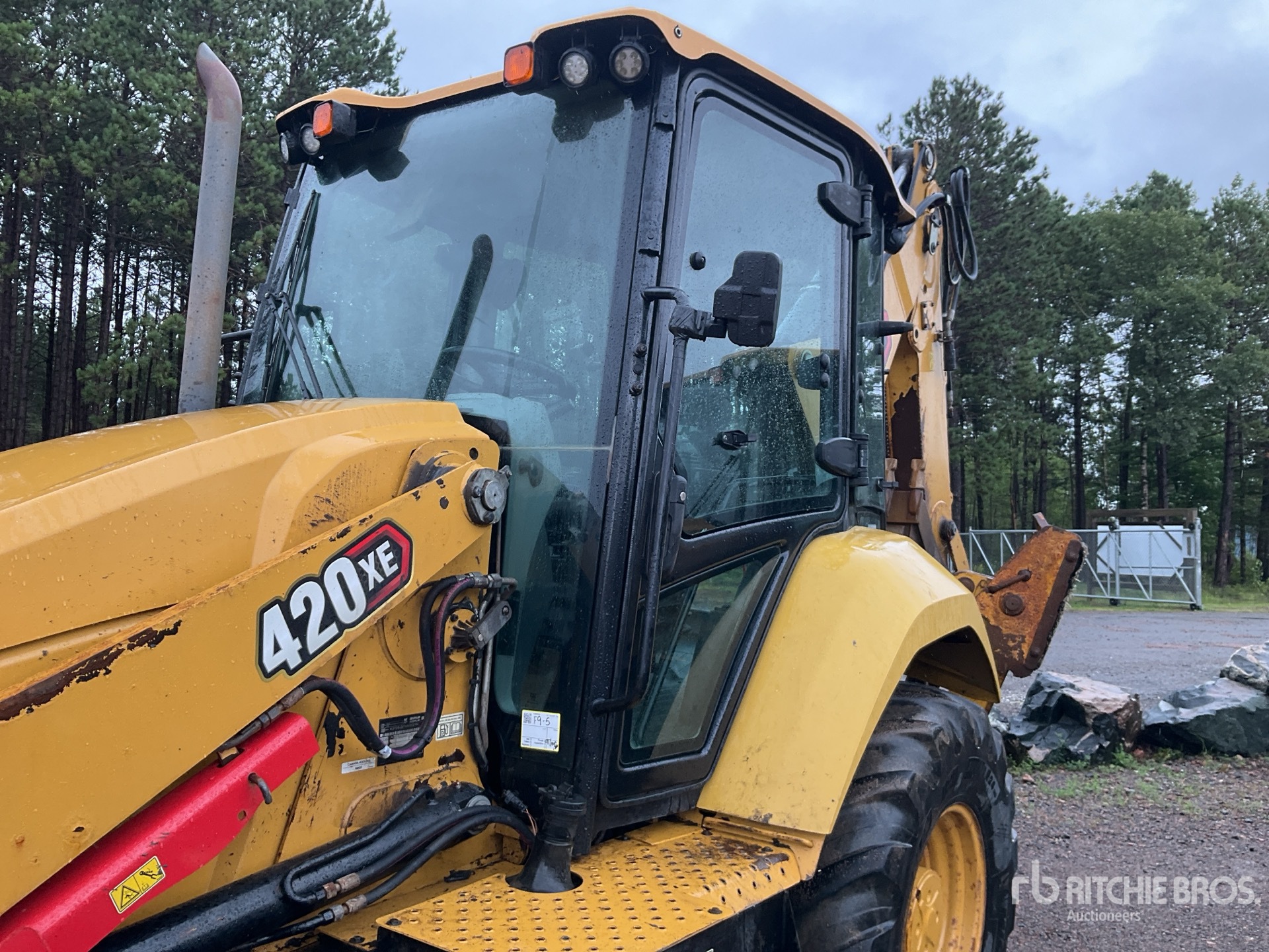 2021 Caterpillar 420 XE