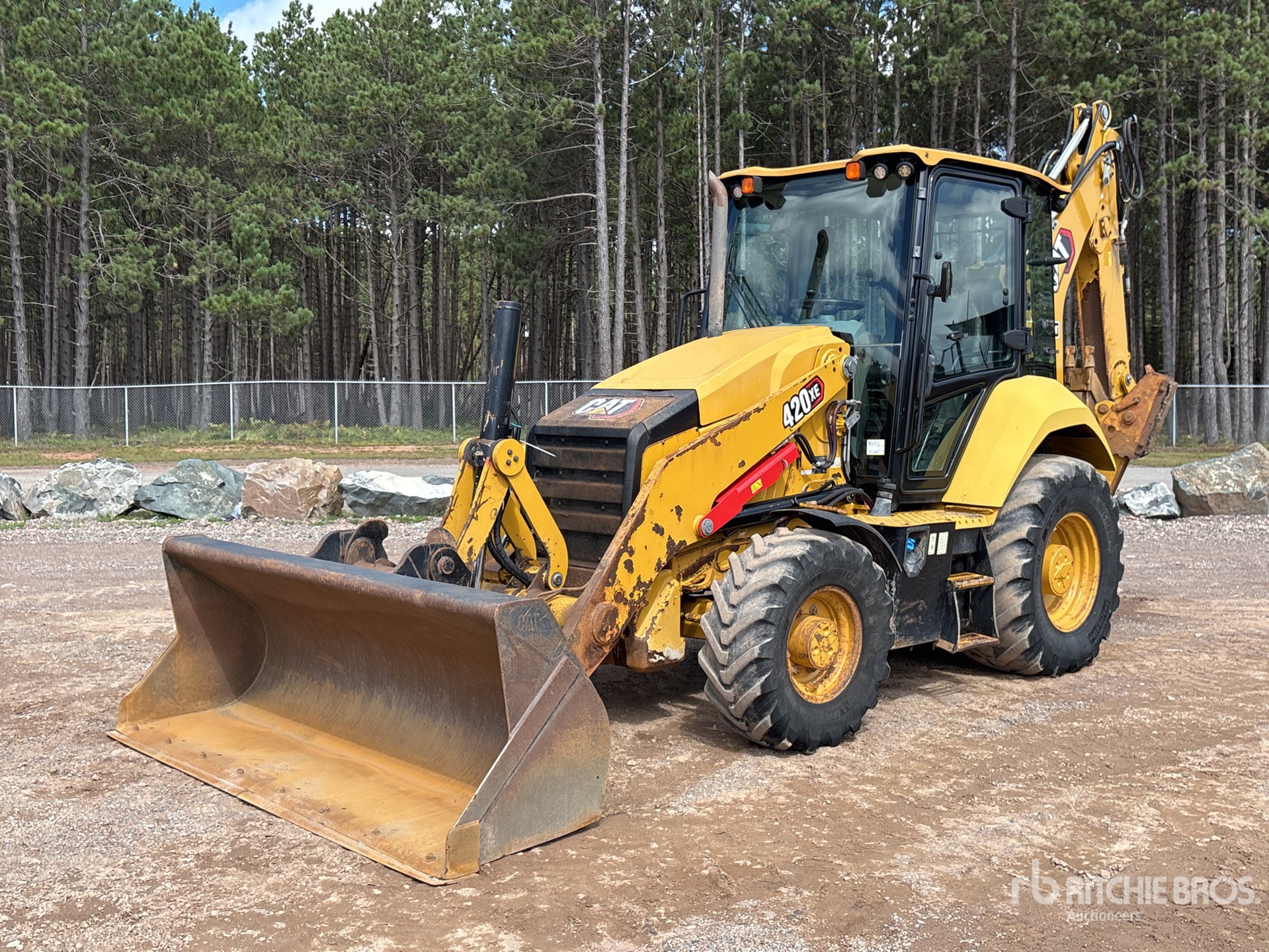 2021 Caterpillar 420 XE